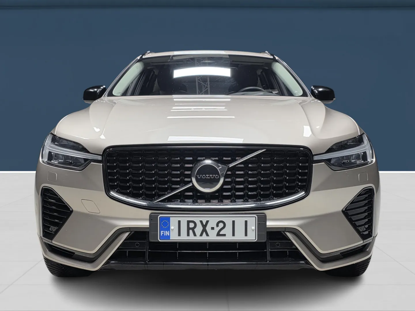 Autokuva 2 - IRX-211