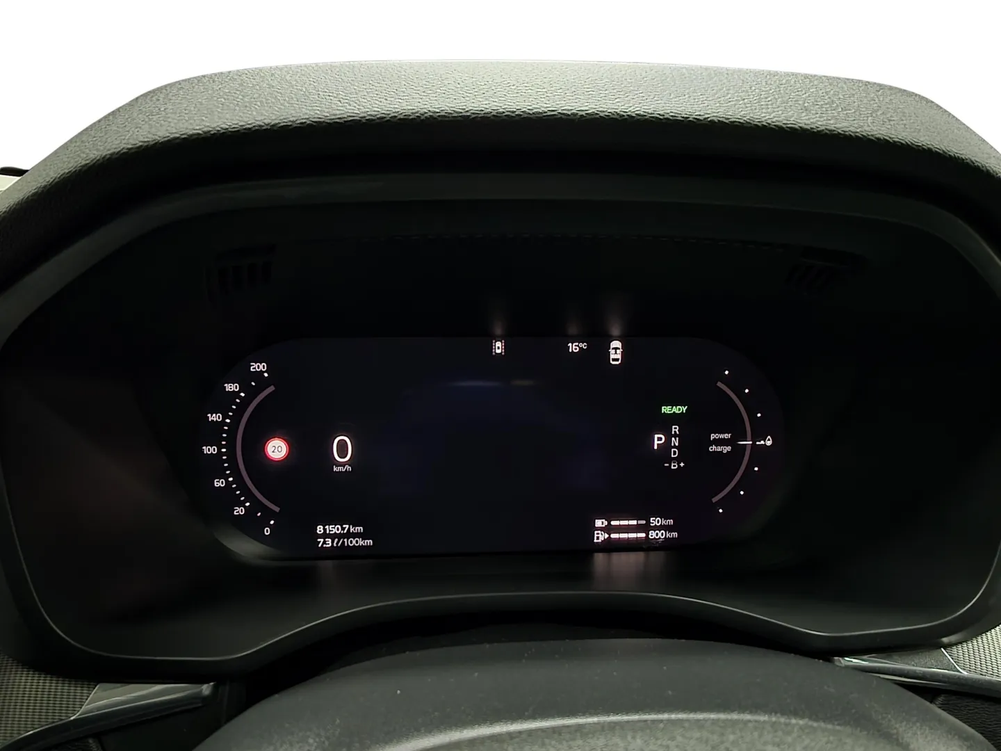 Autokuva 7 - IRX-211