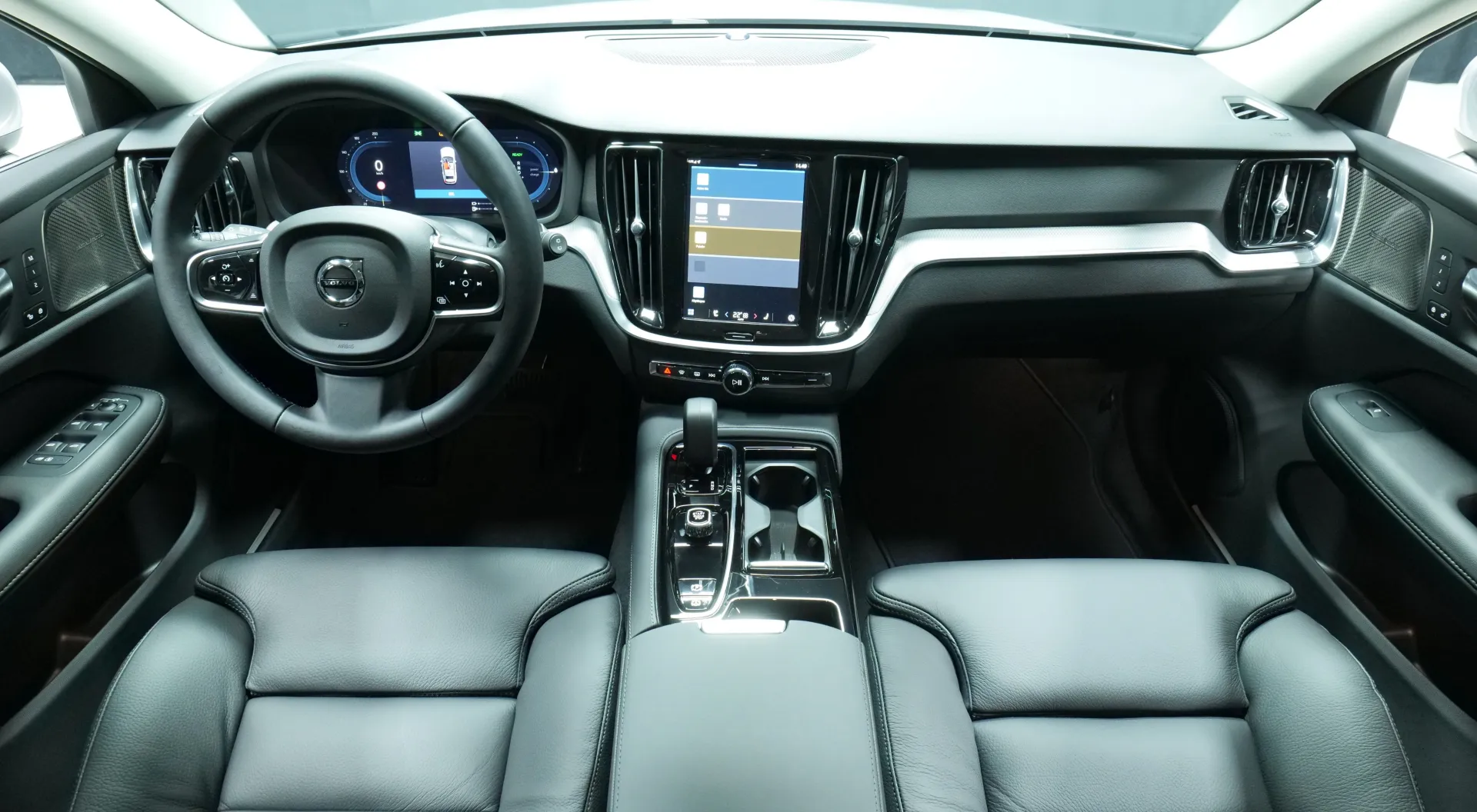 Autokuva 14 - ISE-614