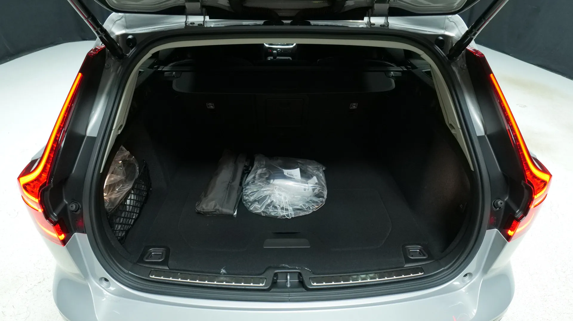 Autokuva 17 - ISE-614