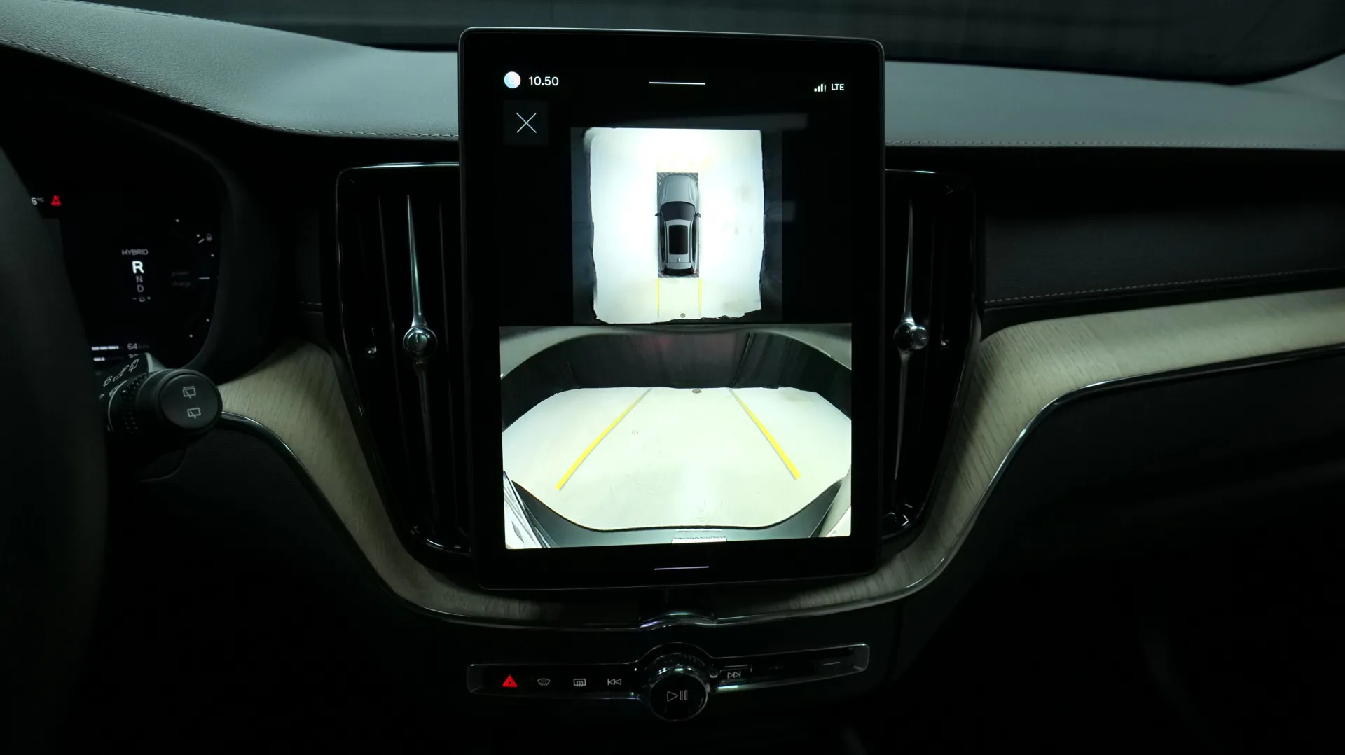 Autokuva 7 - ISK-420