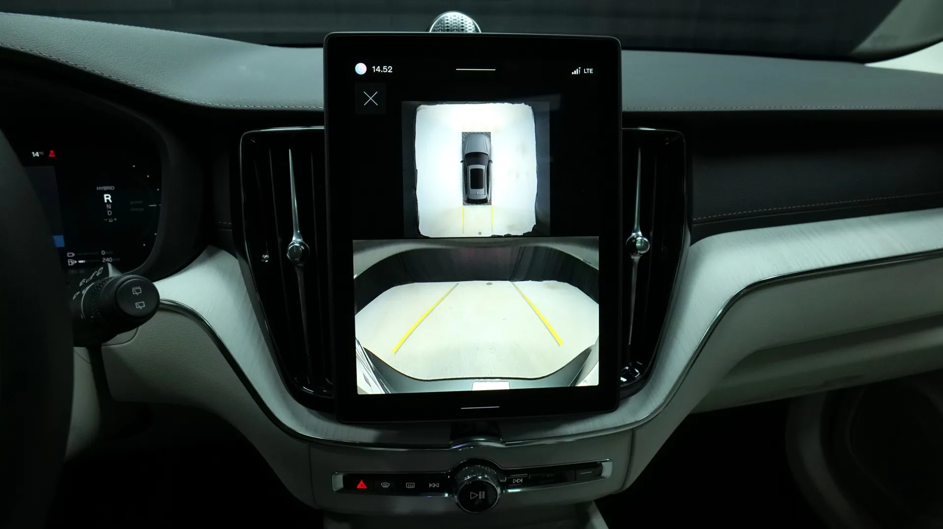 Autokuva 7 - ISK-422