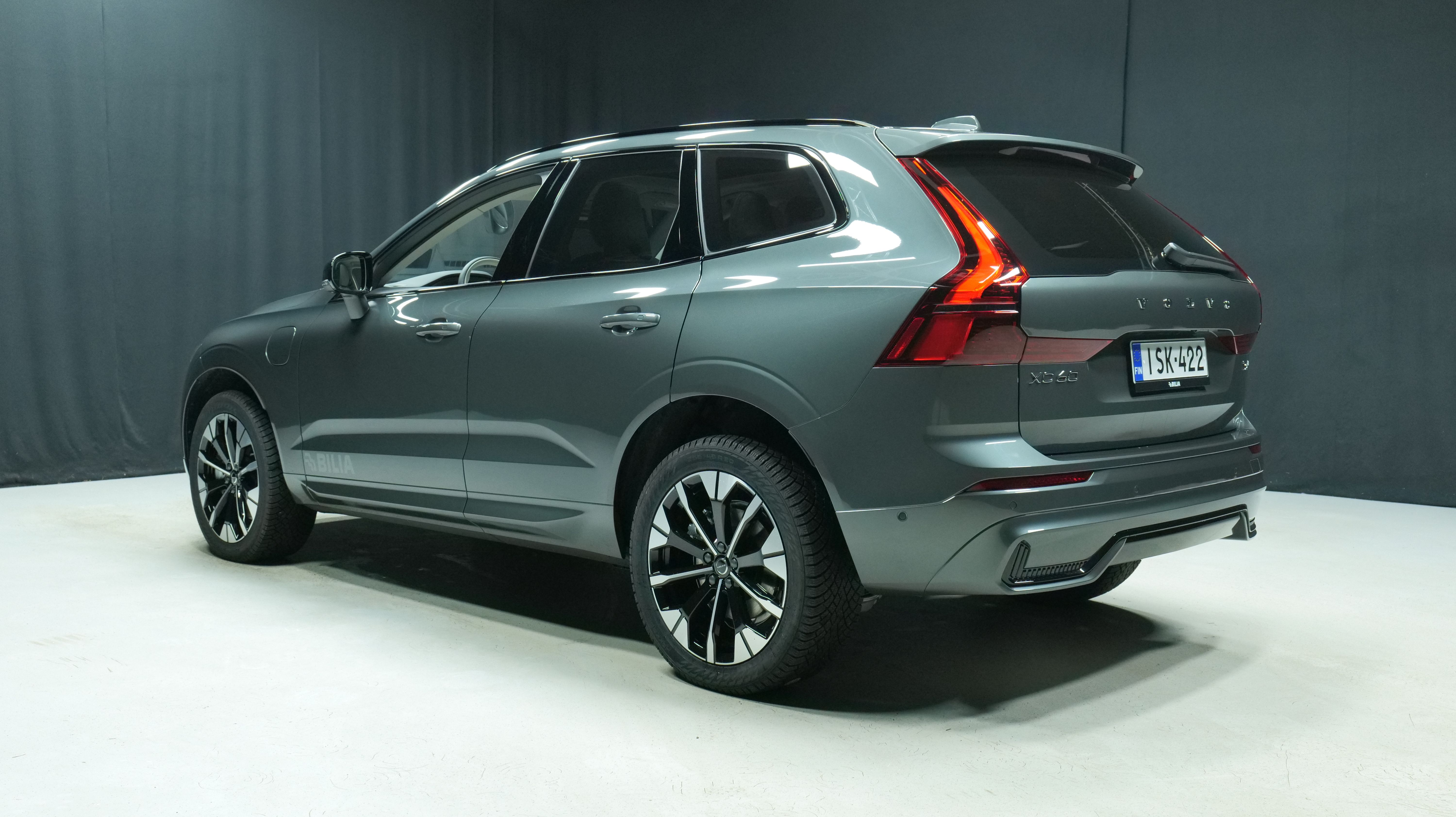 Volvo XC60 T6 AWD Long Range Ultra Dark 2026, kuva 2/19