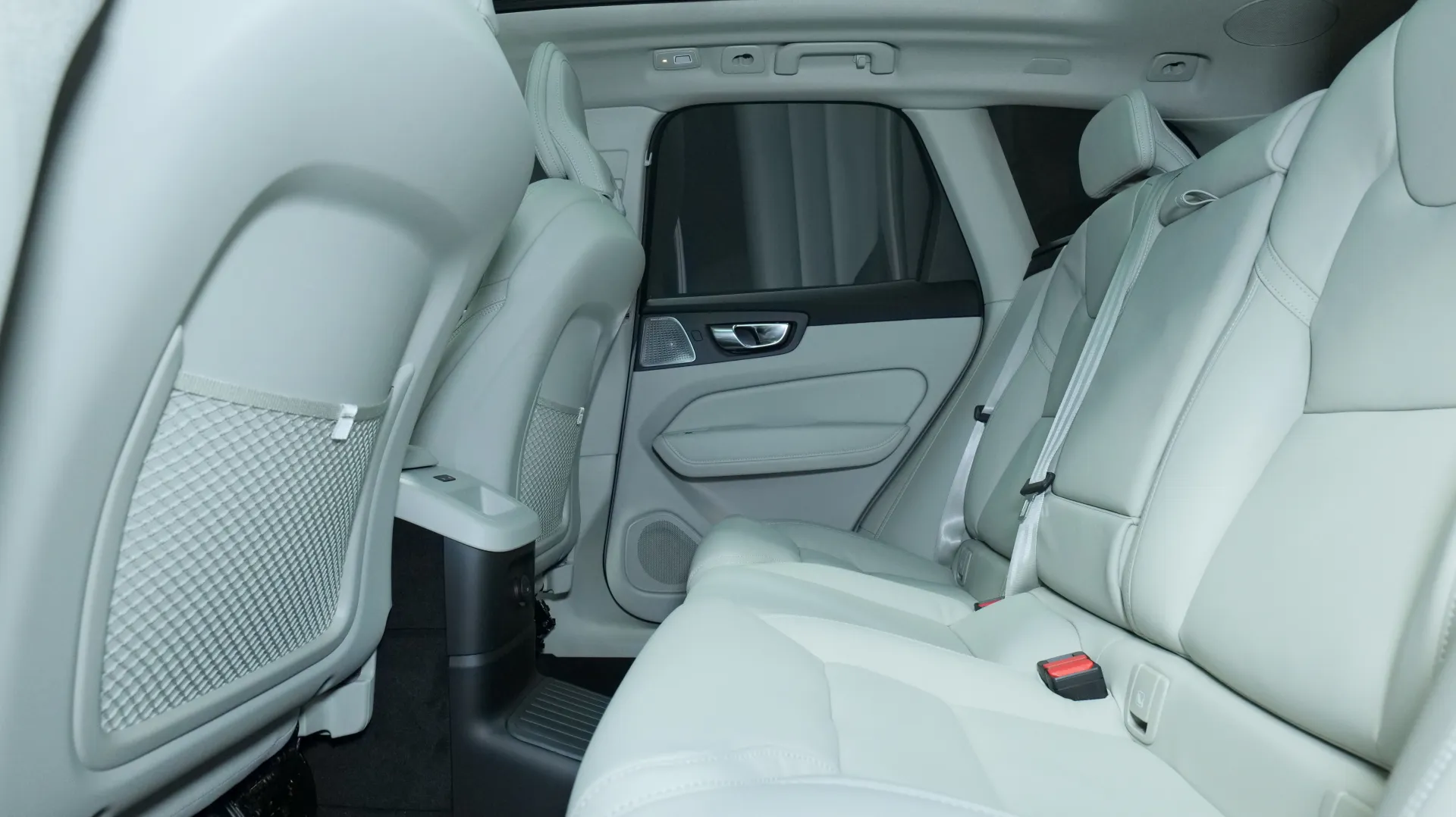 Autokuva 16 - ISK-422