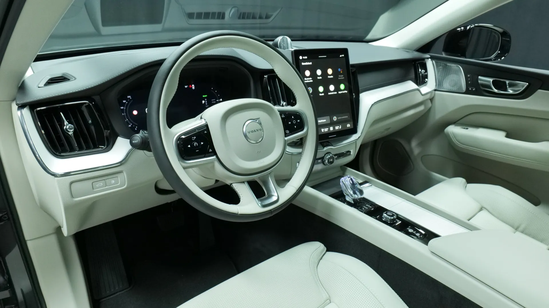 Autokuva 13 - ISK-422