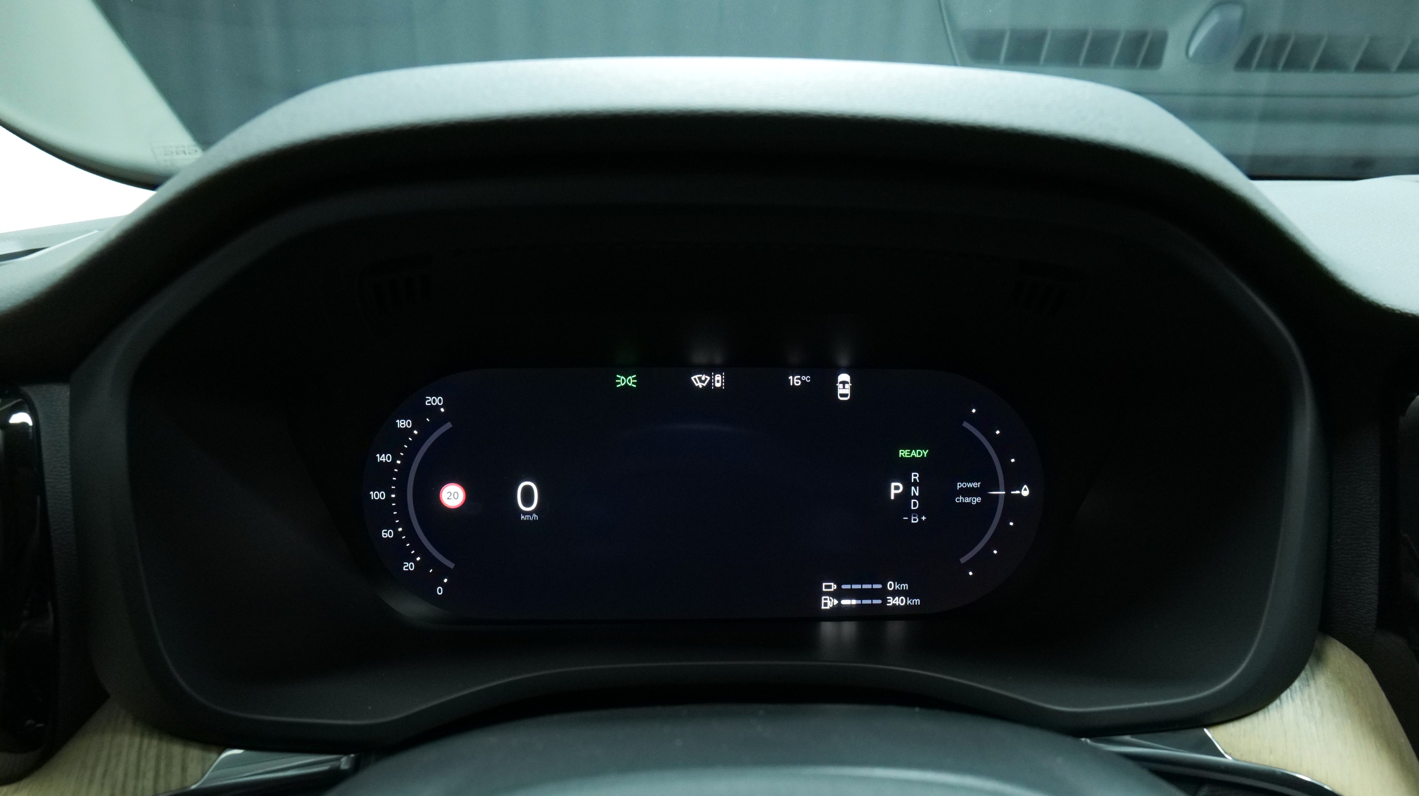 Volvo XC60 T6 AWD Long Range Plus Dark 2026, kuva 6/18