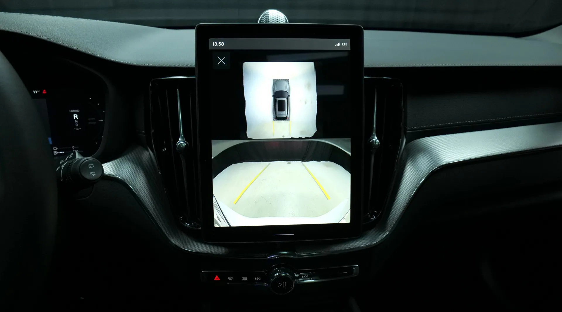 Autokuva 7 - ISK-964