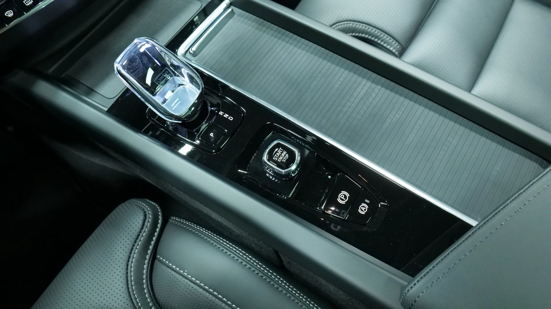 Autokuva 9 - ISK-964