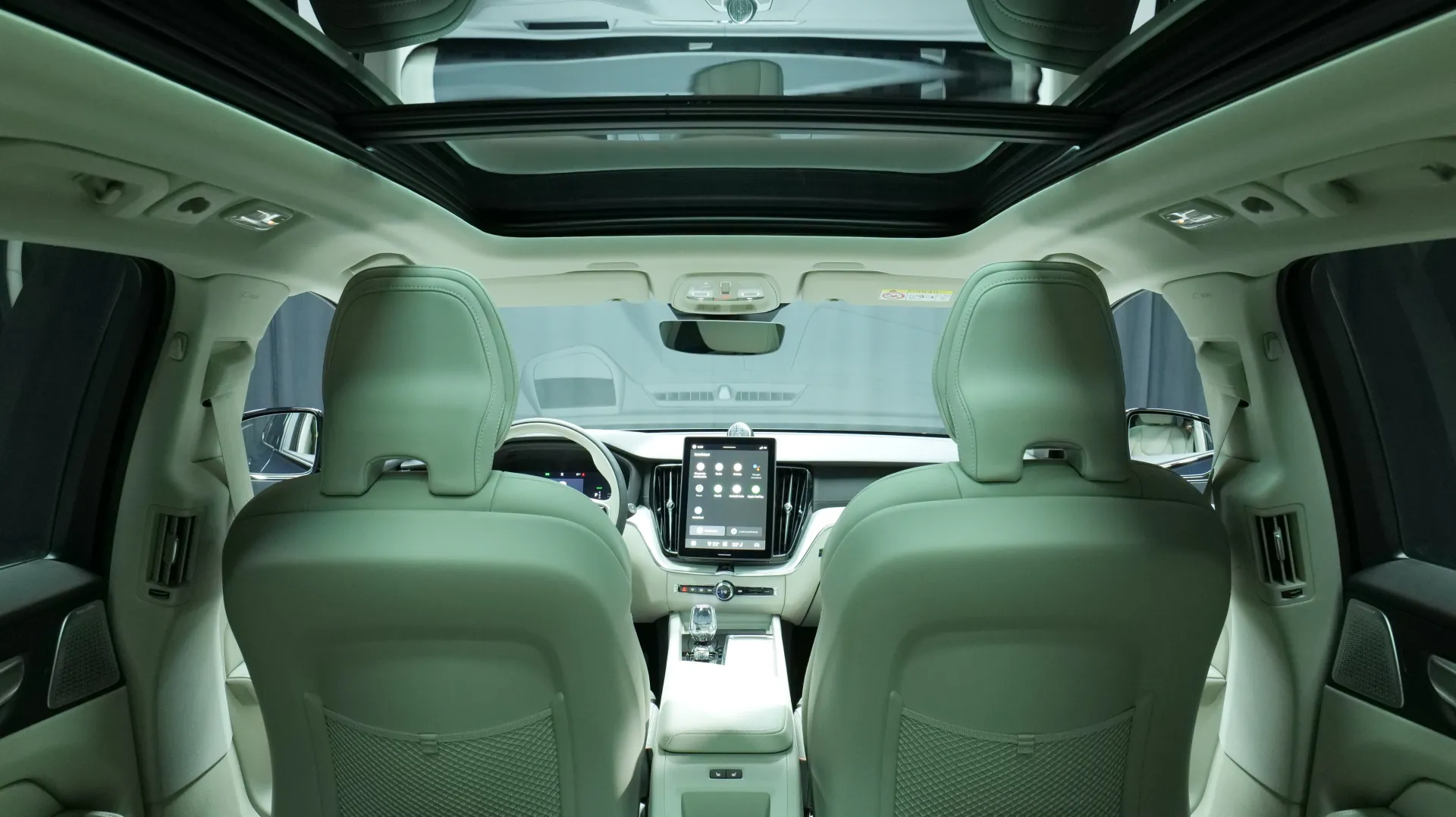 Autokuva 18 - ISK-965