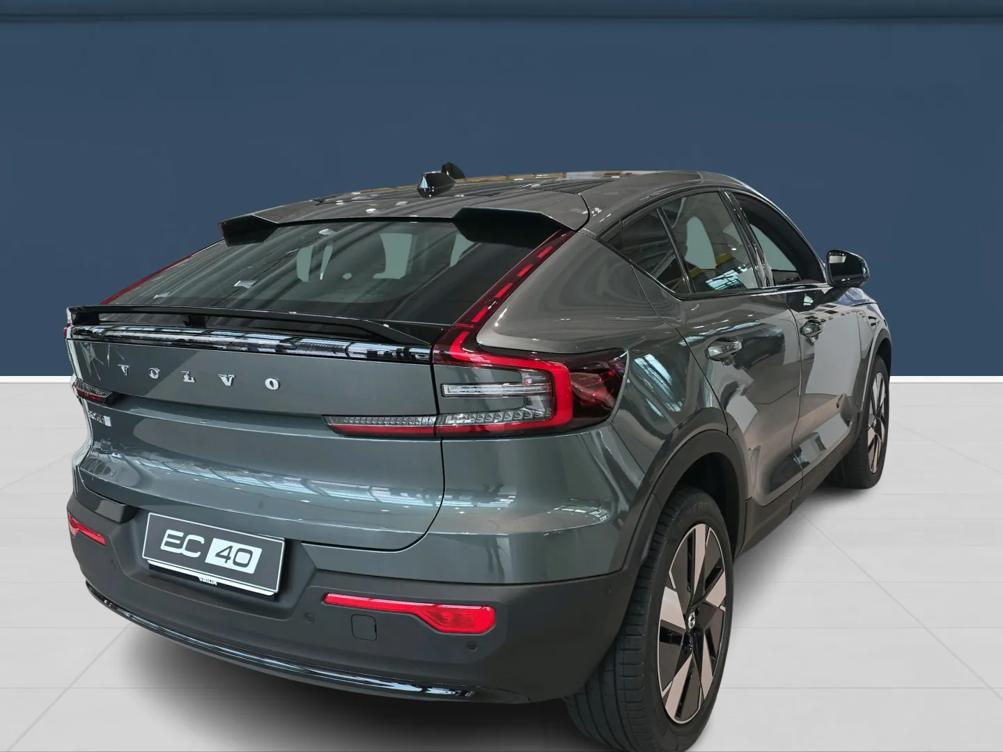 Autokuva 3 - ISL-349