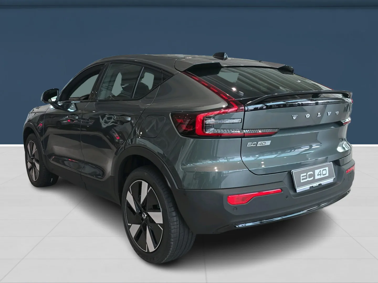 Autokuva 2 - ISL-349