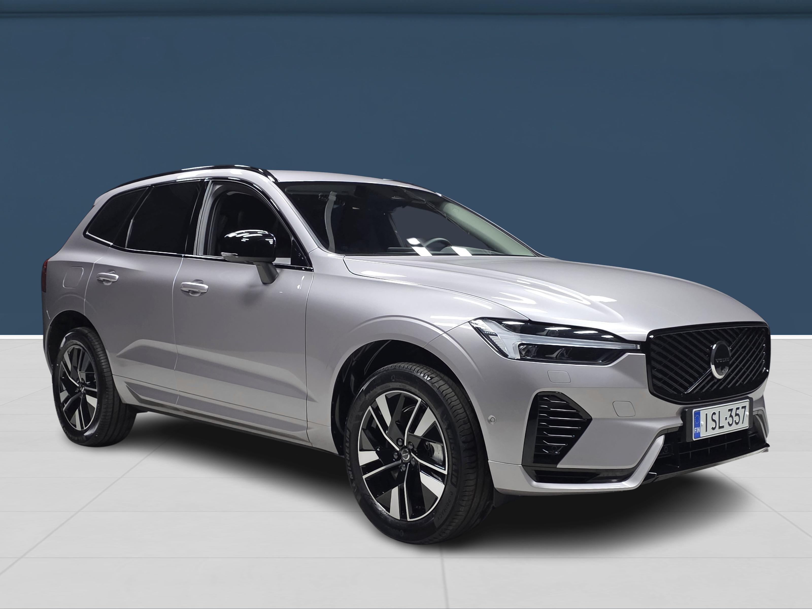 Volvo XC60 T6 AWD Long Range Plus Dark 2026, photo 3/18