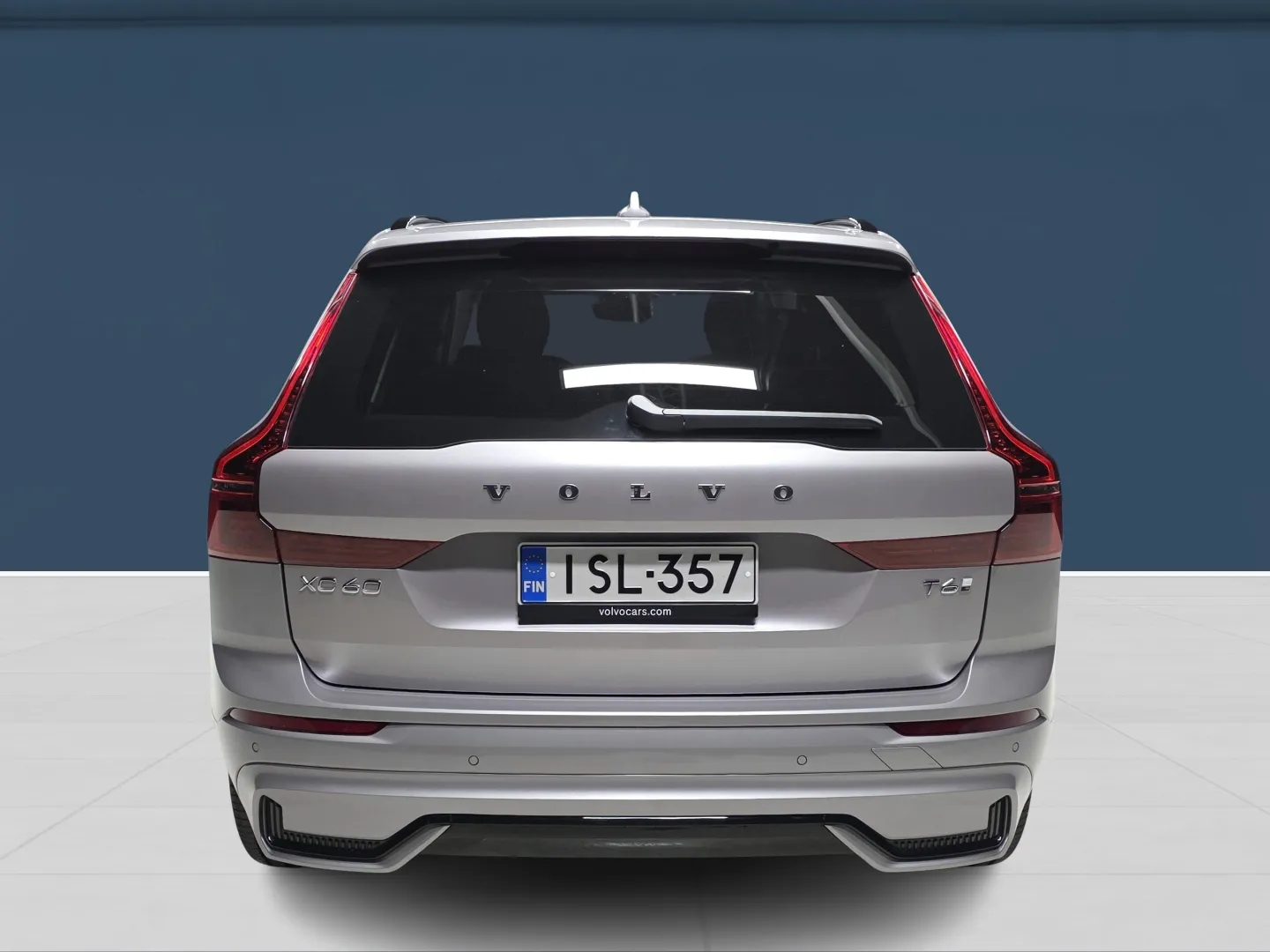 Autokuva 5 - ISL-357
