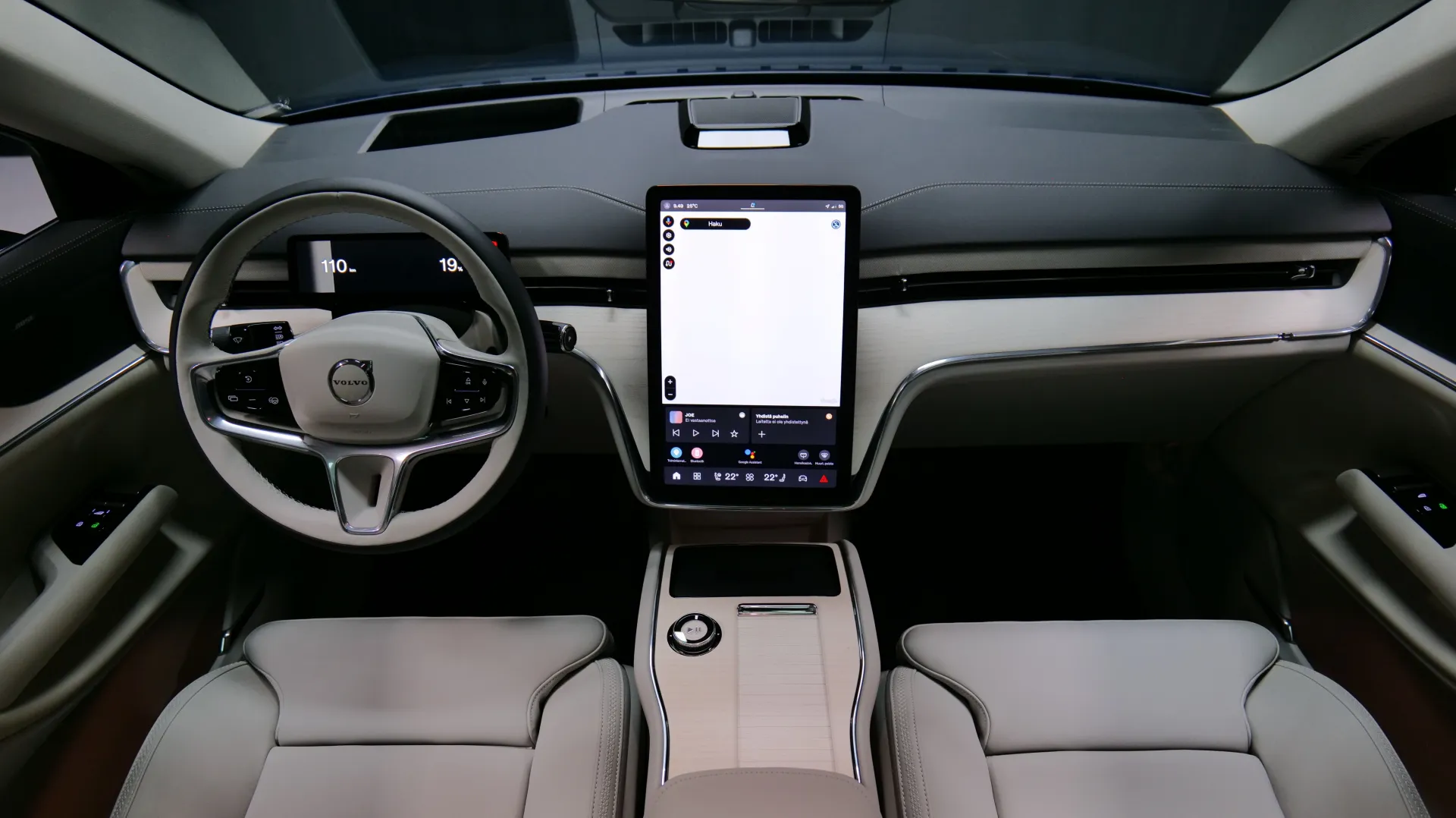 Autokuva 14 - ISL-366