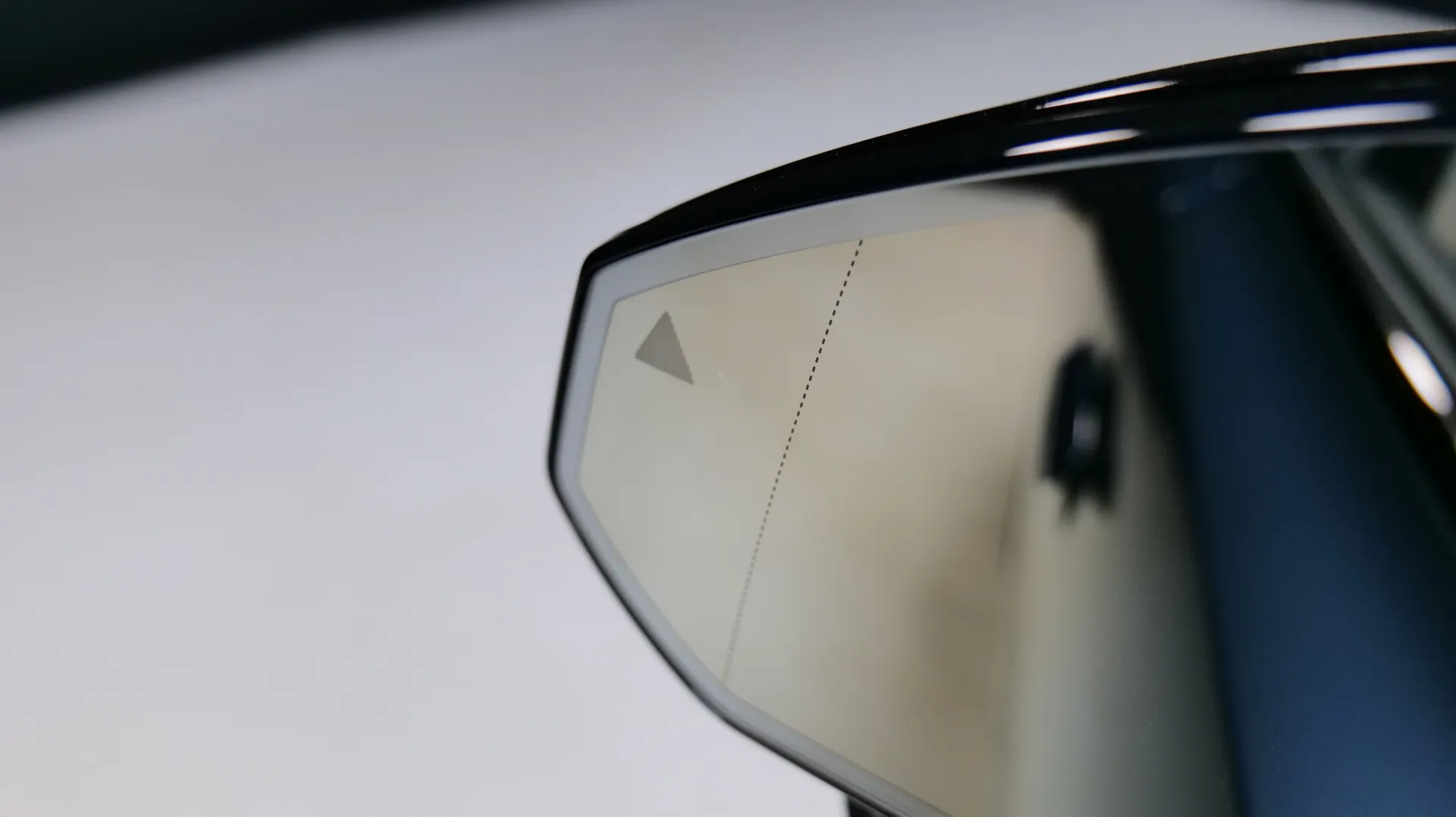 Autokuva 17 - ISL-366