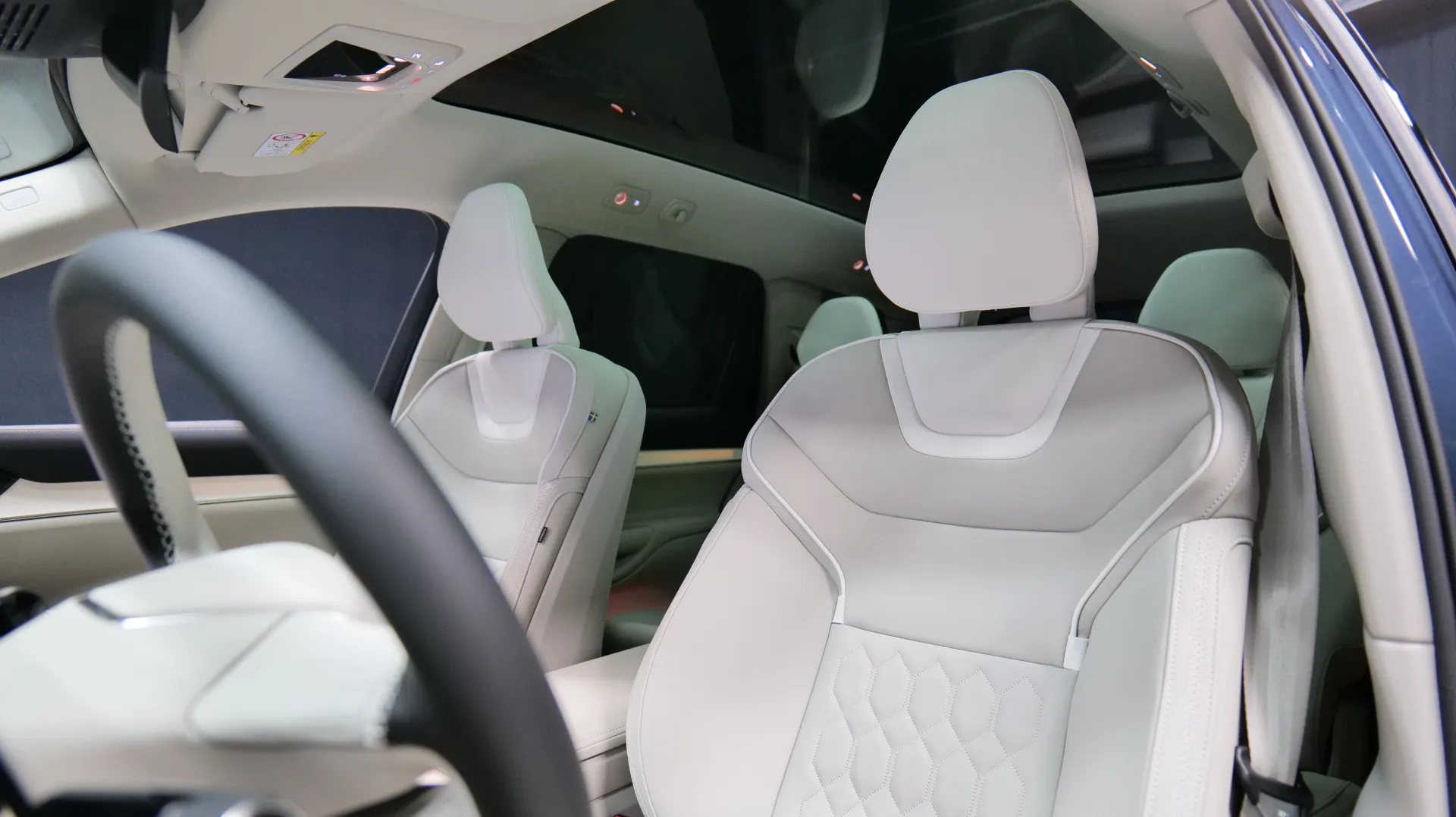 Autokuva 20 - ISL-366