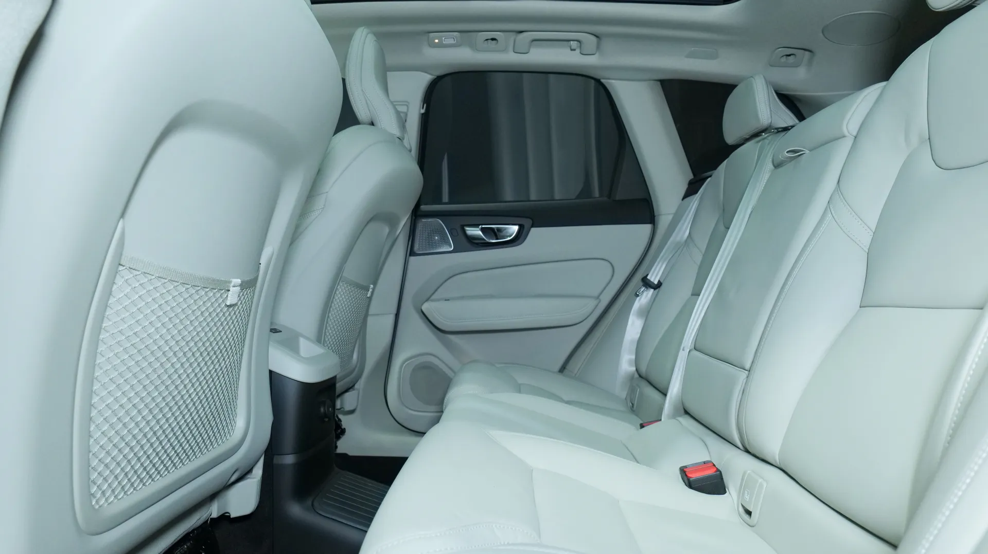 Autokuva 16 - ISL-367