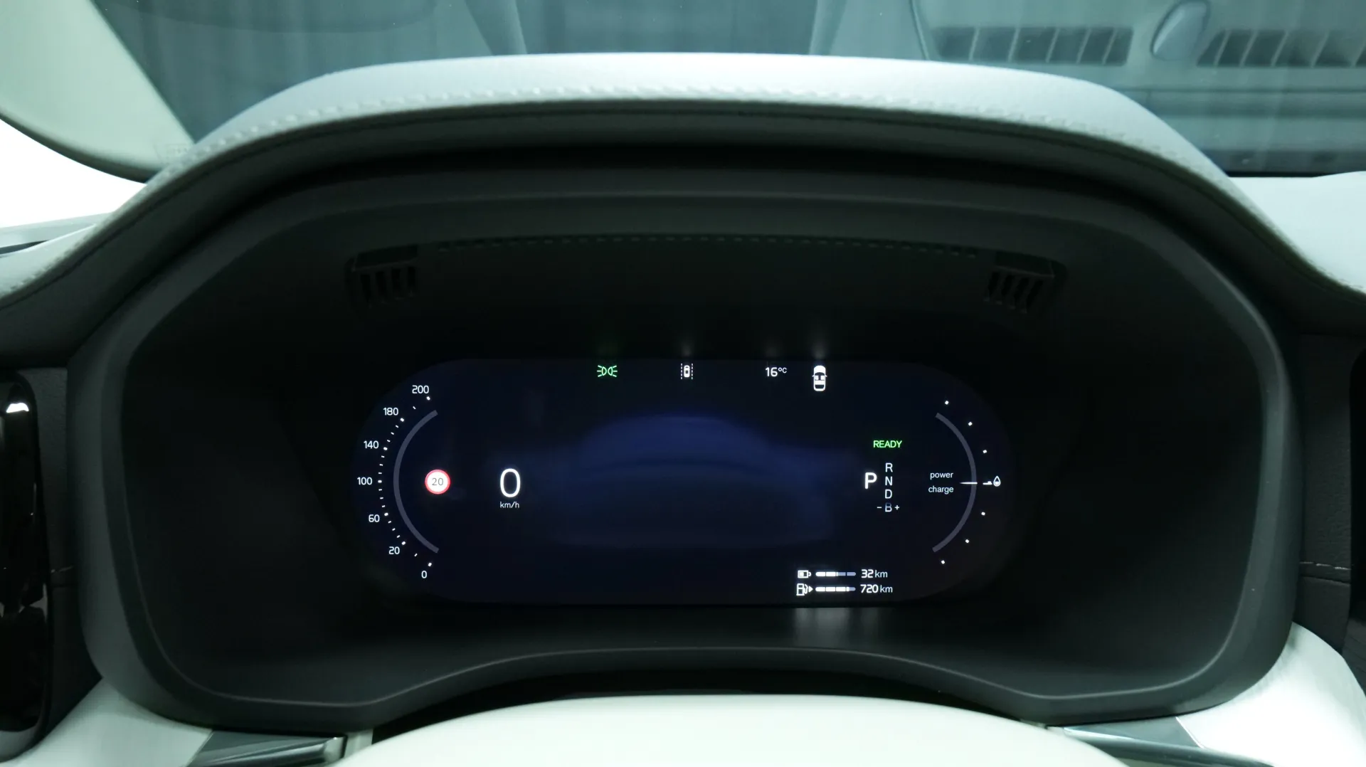 Autokuva 6 - ISL-367