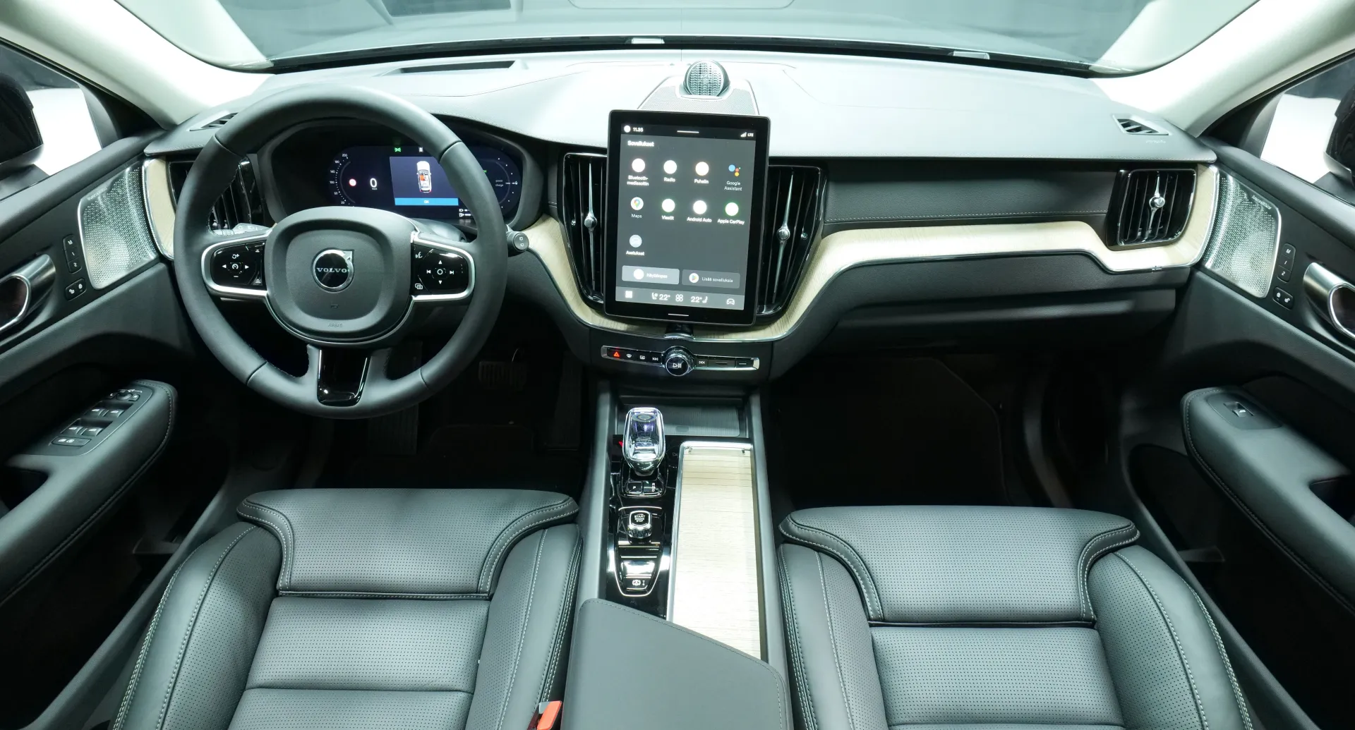 Autokuva 14 - ISL-768