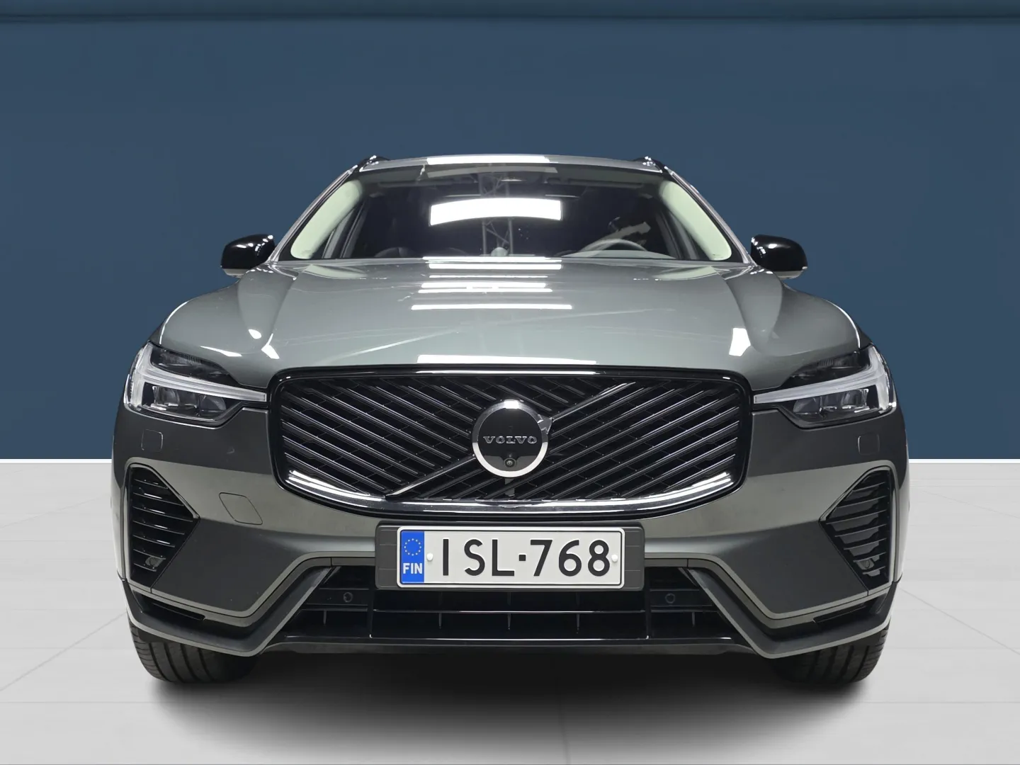 Autokuva 2 - ISL-768