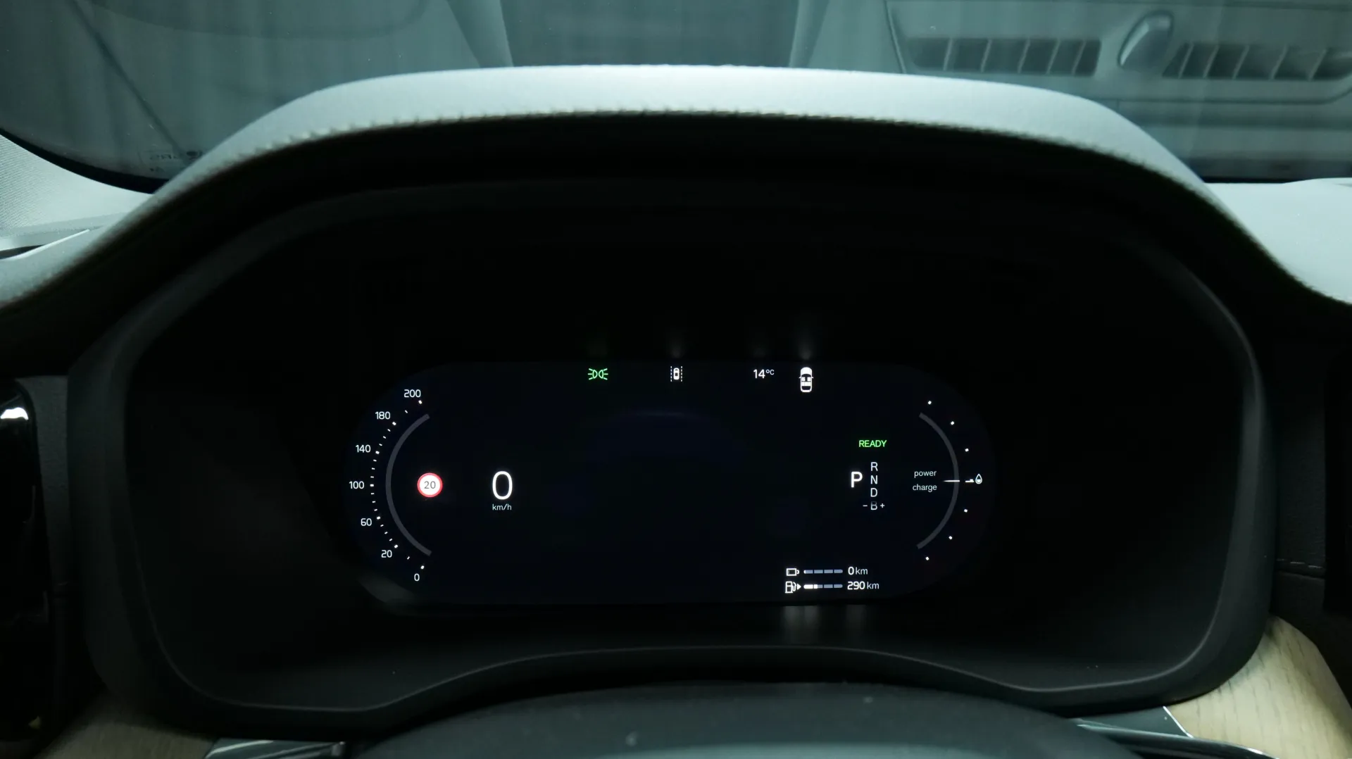 Autokuva 6 - ISL-778