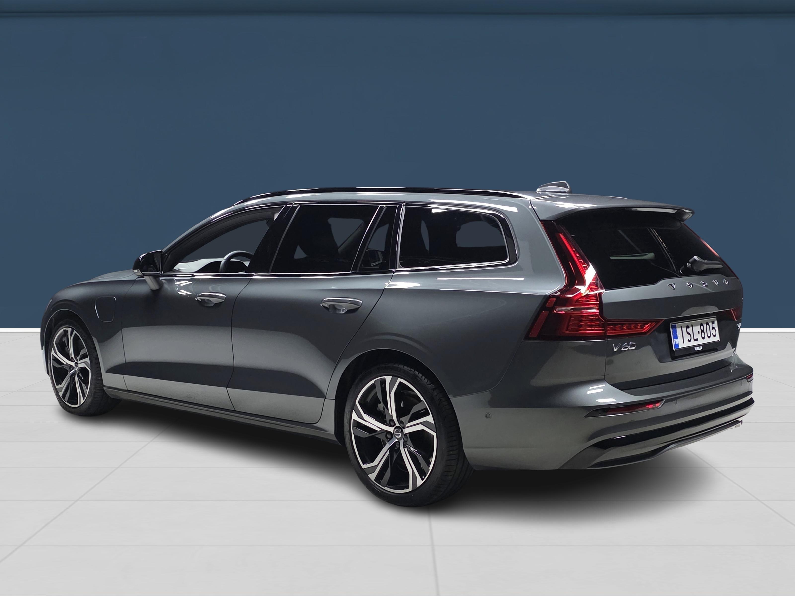 Volvo V60 T6 AWD Long Range Ultra Dark 2026, kuva 6/17