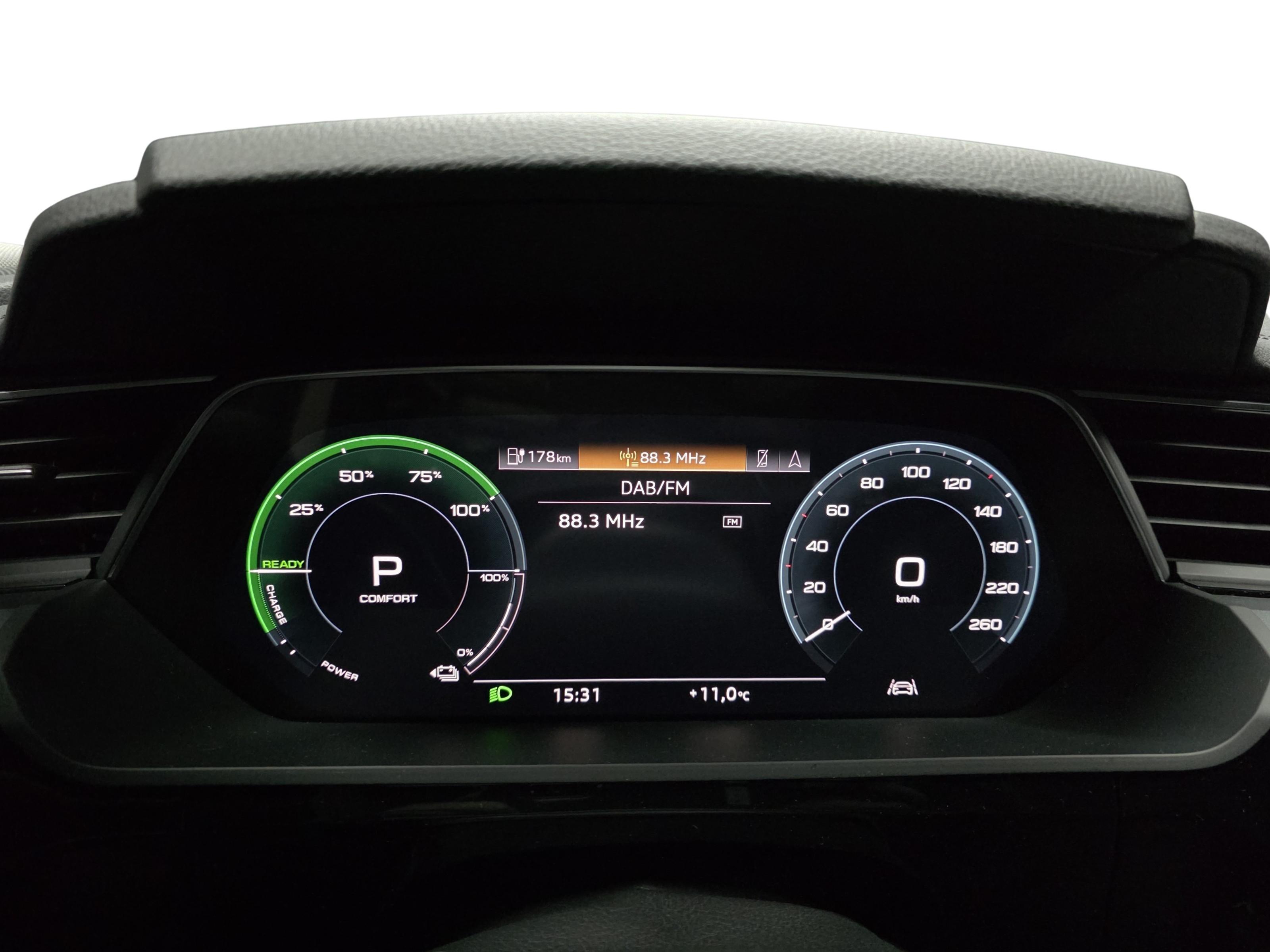 Audi e-tron Edition Advanced 50 quattro 2023, kuva 7/16