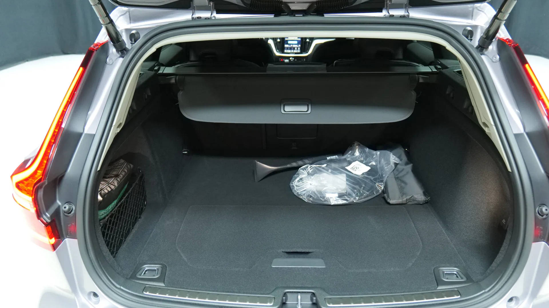 Autokuva 22 - ISM-351