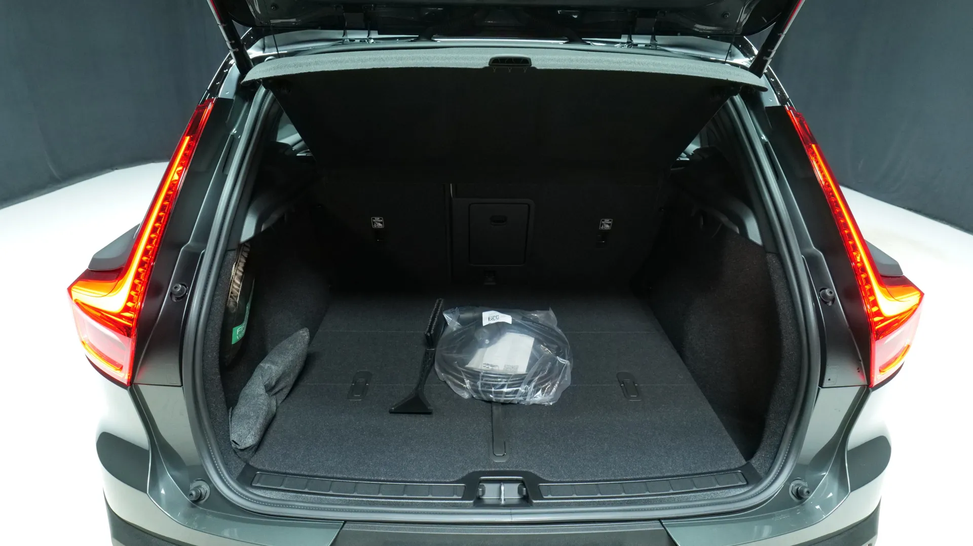 Autokuva 17 - ISN-651