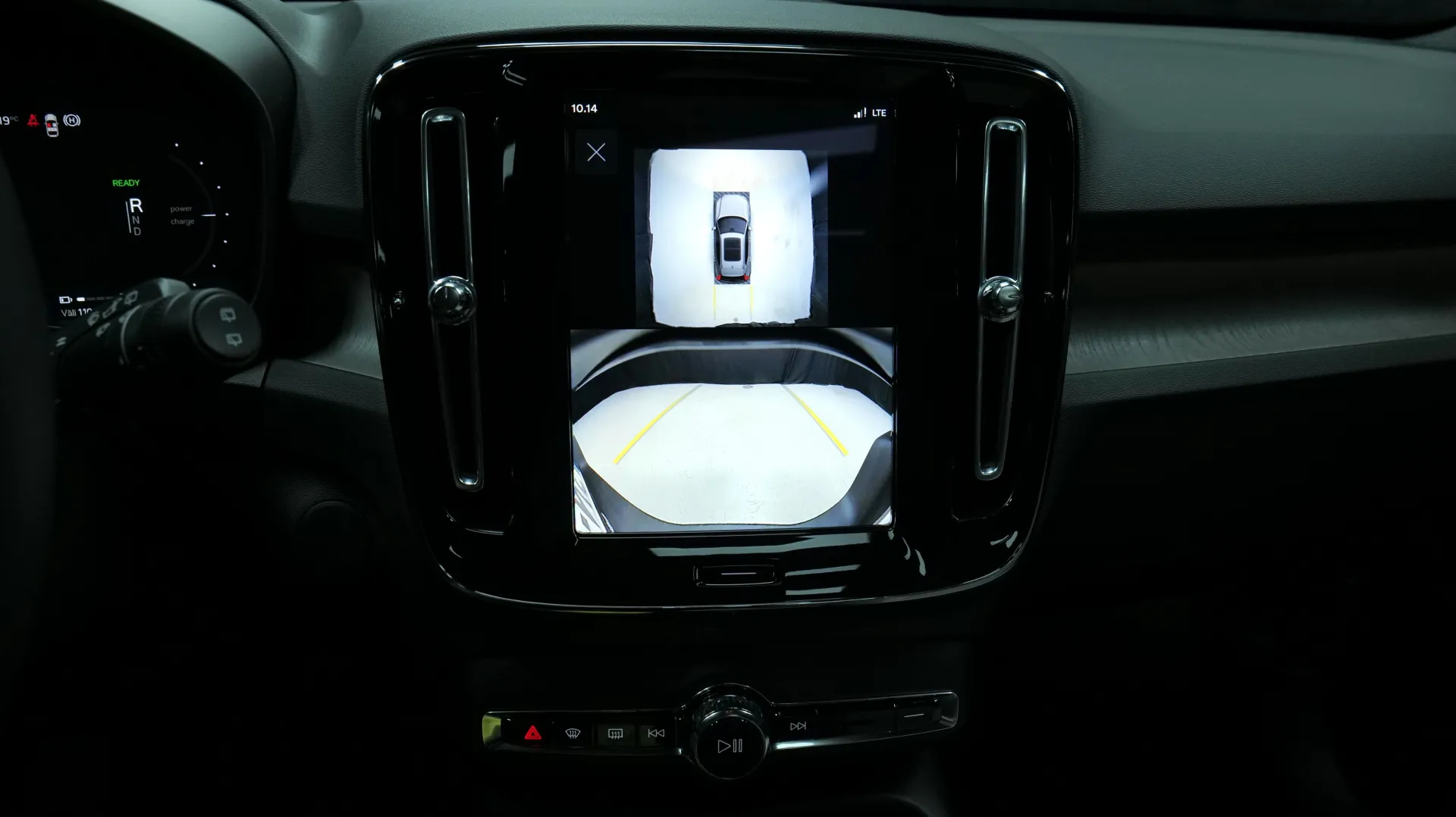 Autokuva 7 - ISN-651