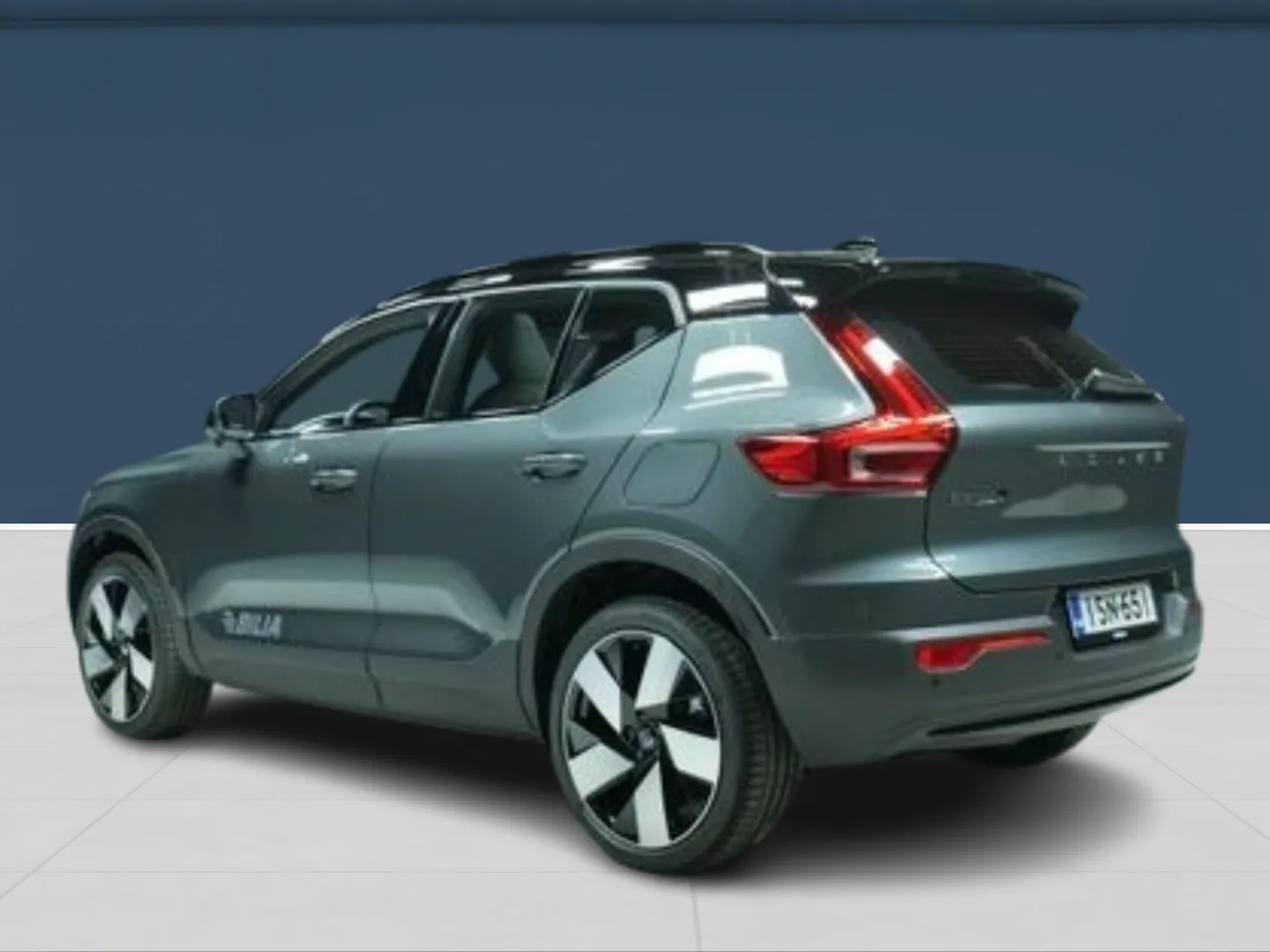 Autokuva 6 - ISN-651