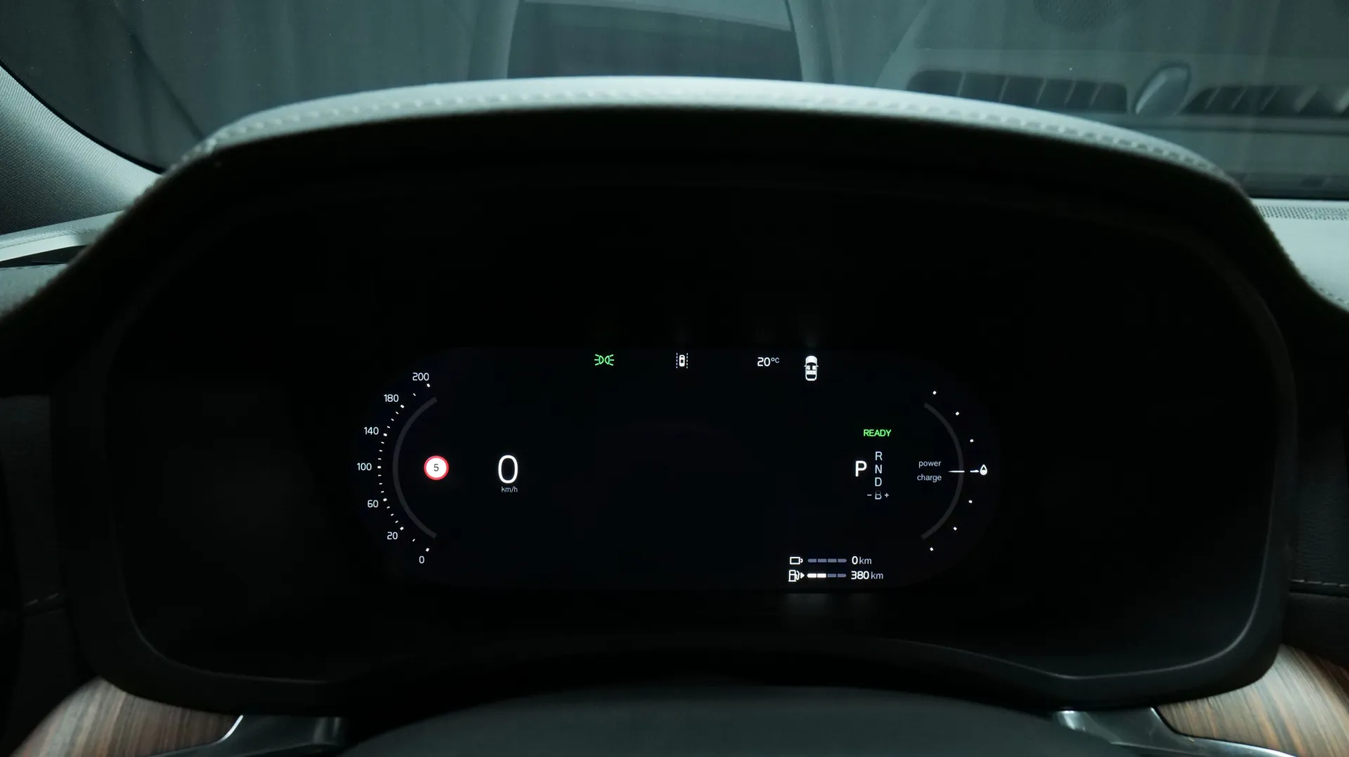 Autokuva 6 - ISN-657