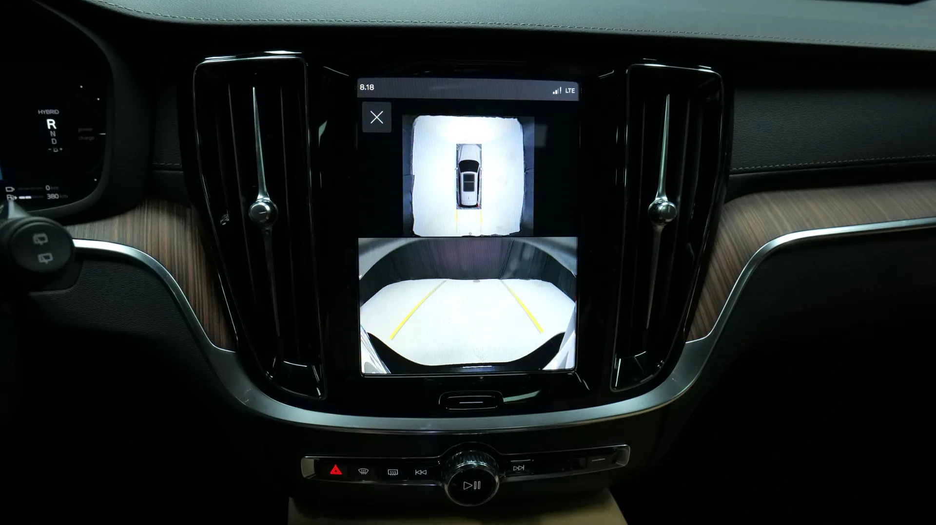 Autokuva 7 - ISN-657