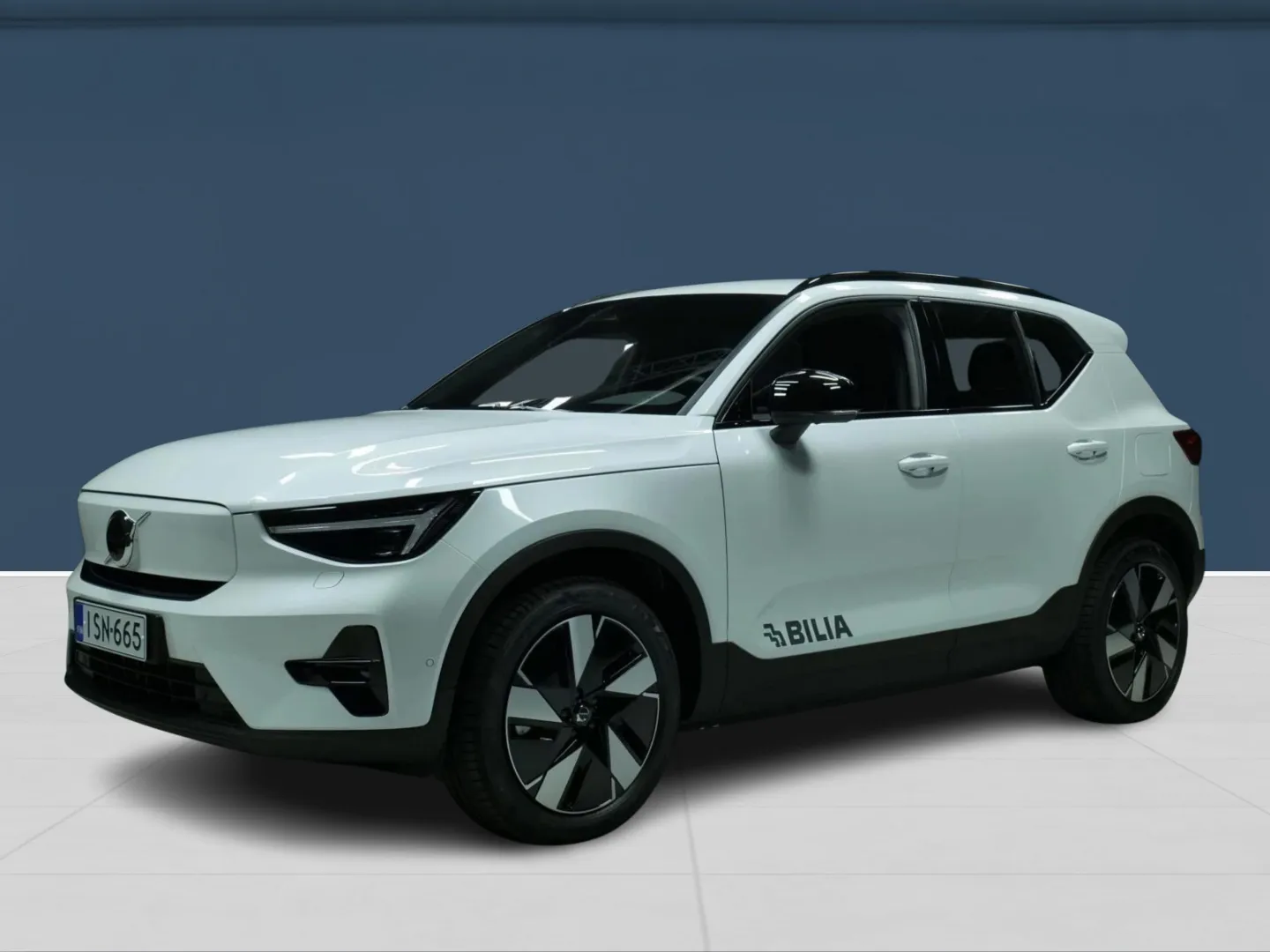 Autokuva 5 - ISN-665