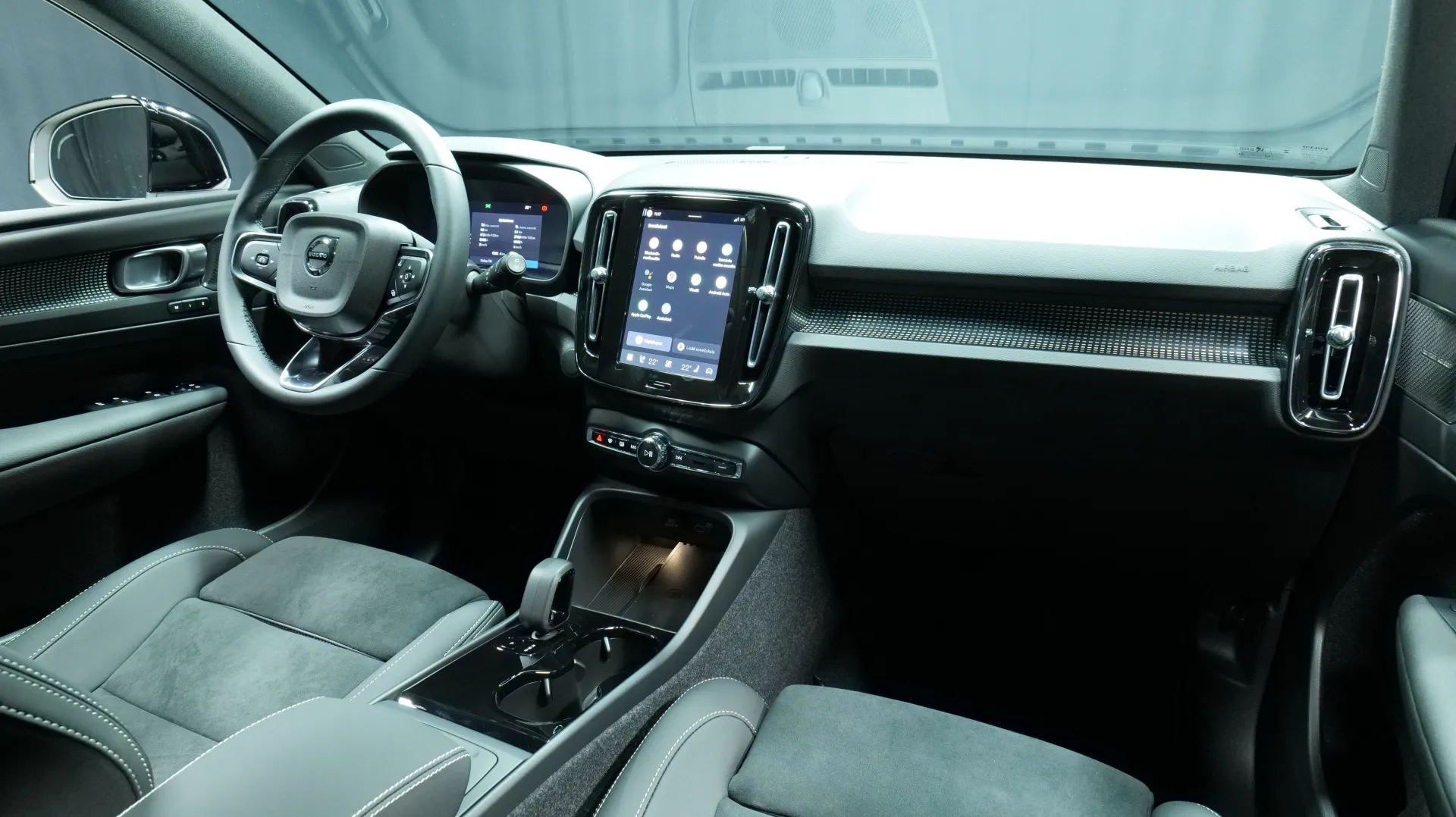 Autokuva 18 - ISN-665