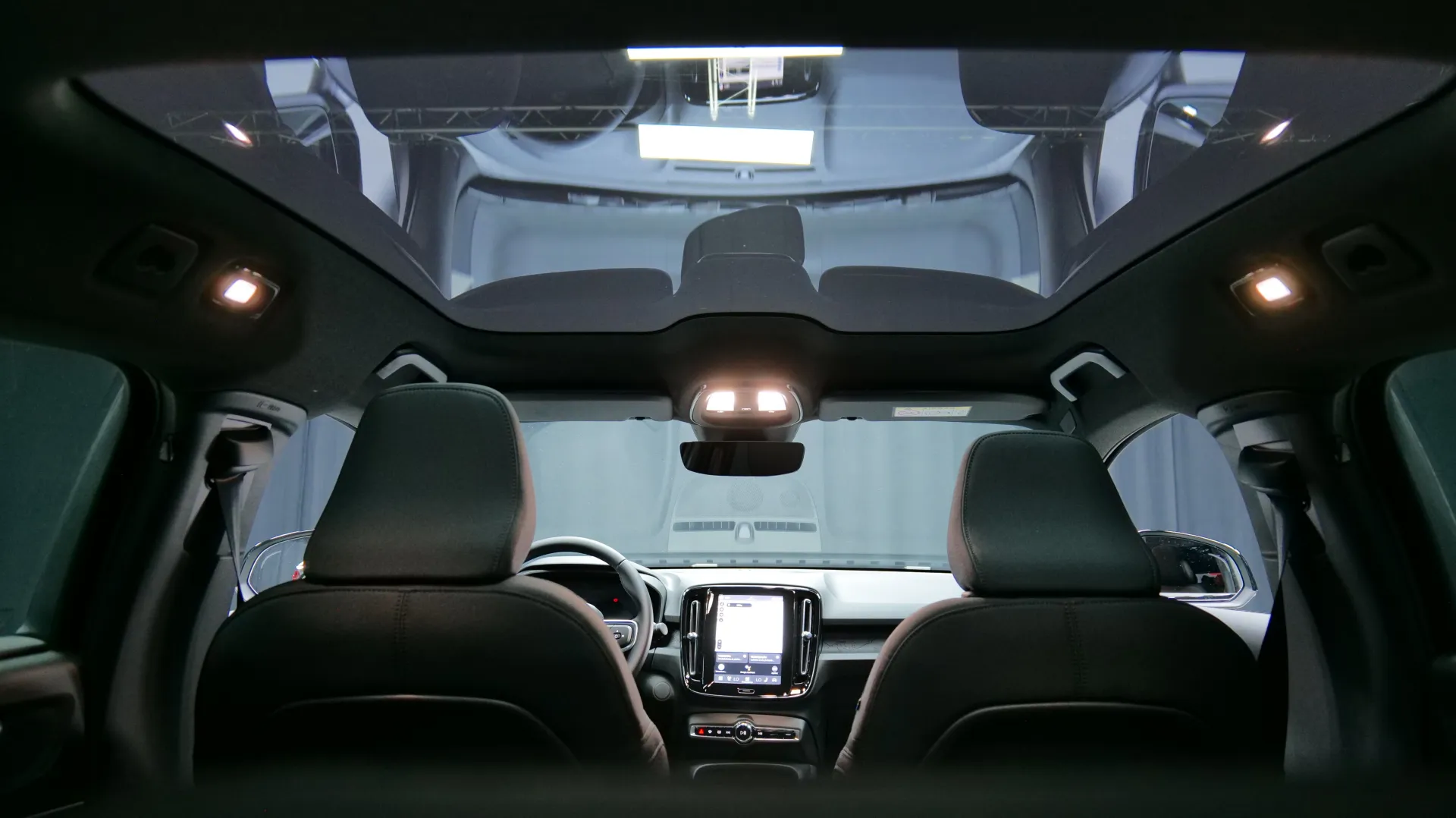 Autokuva 22 - ISN-686