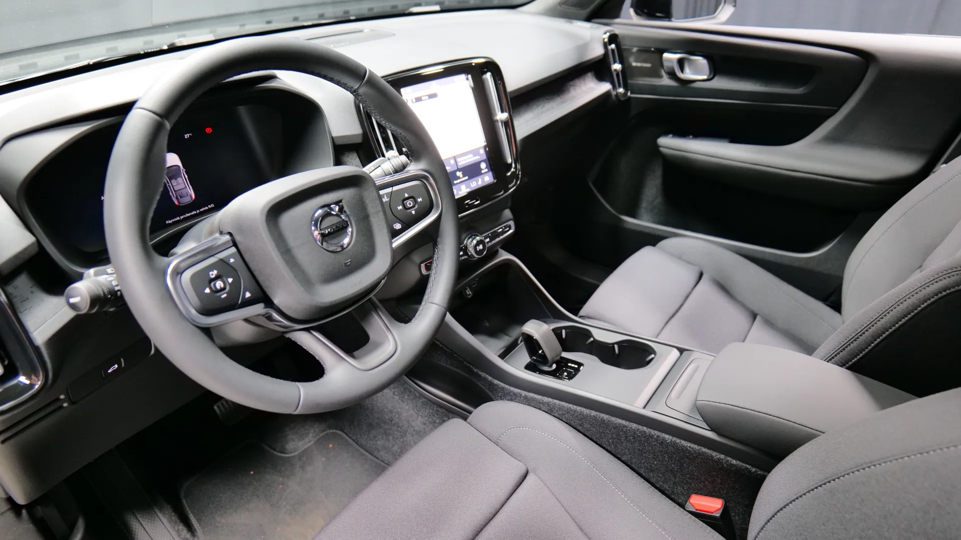 Autokuva 13 - ISN-686