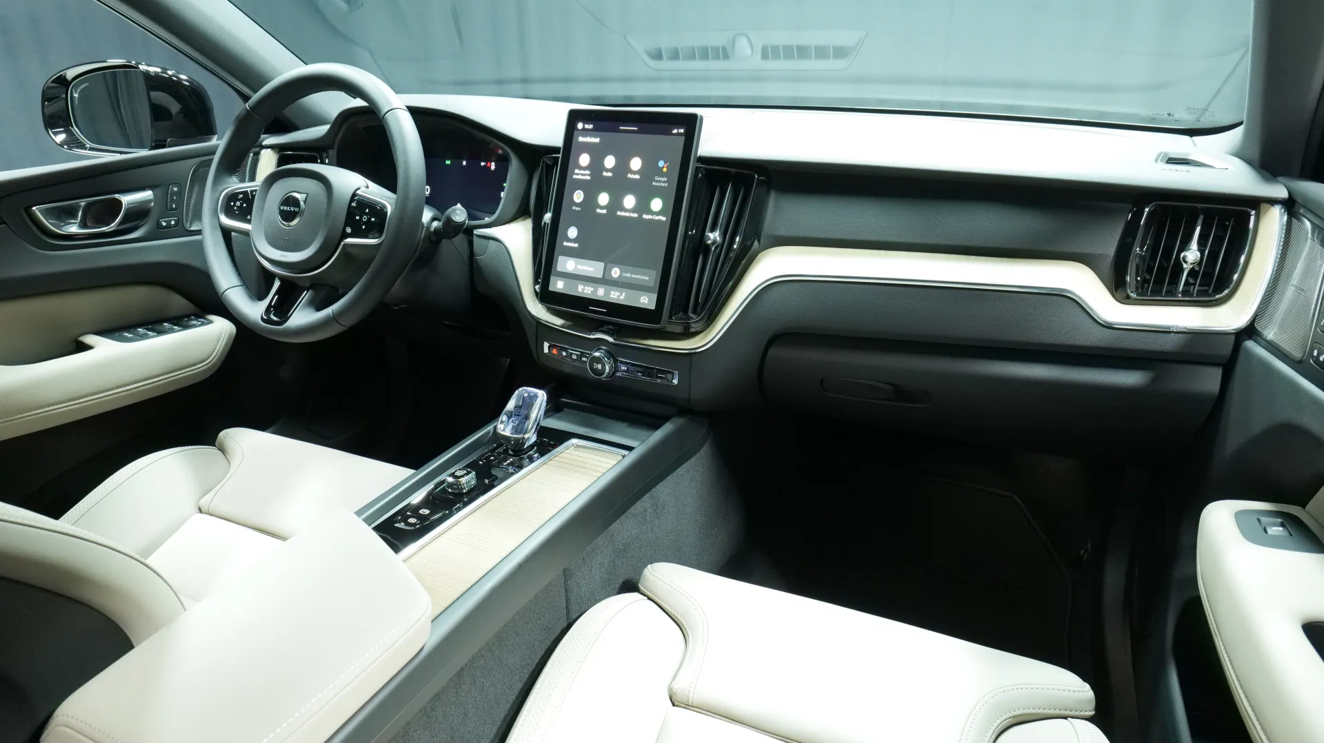 Autokuva 18 - ISN-914