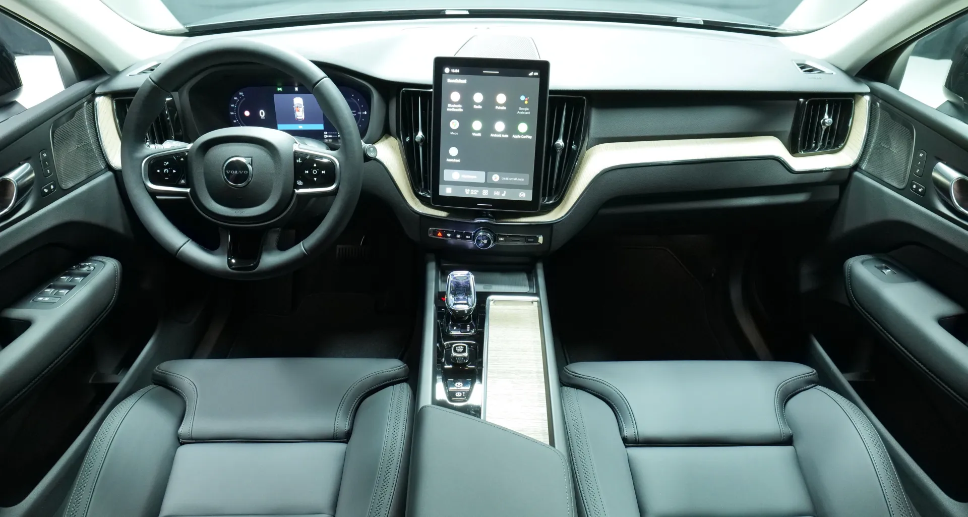 Autokuva 14 - ISN-919