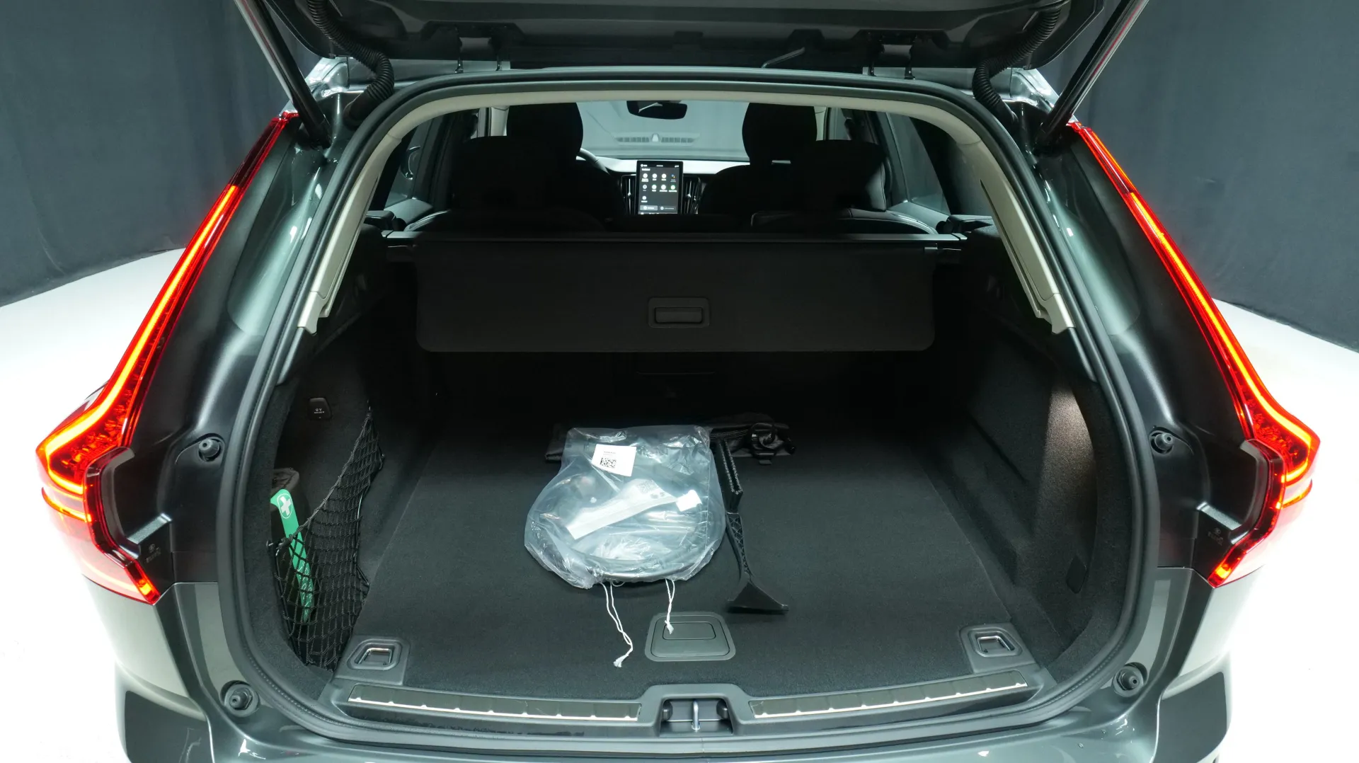 Autokuva 17 - ISN-919