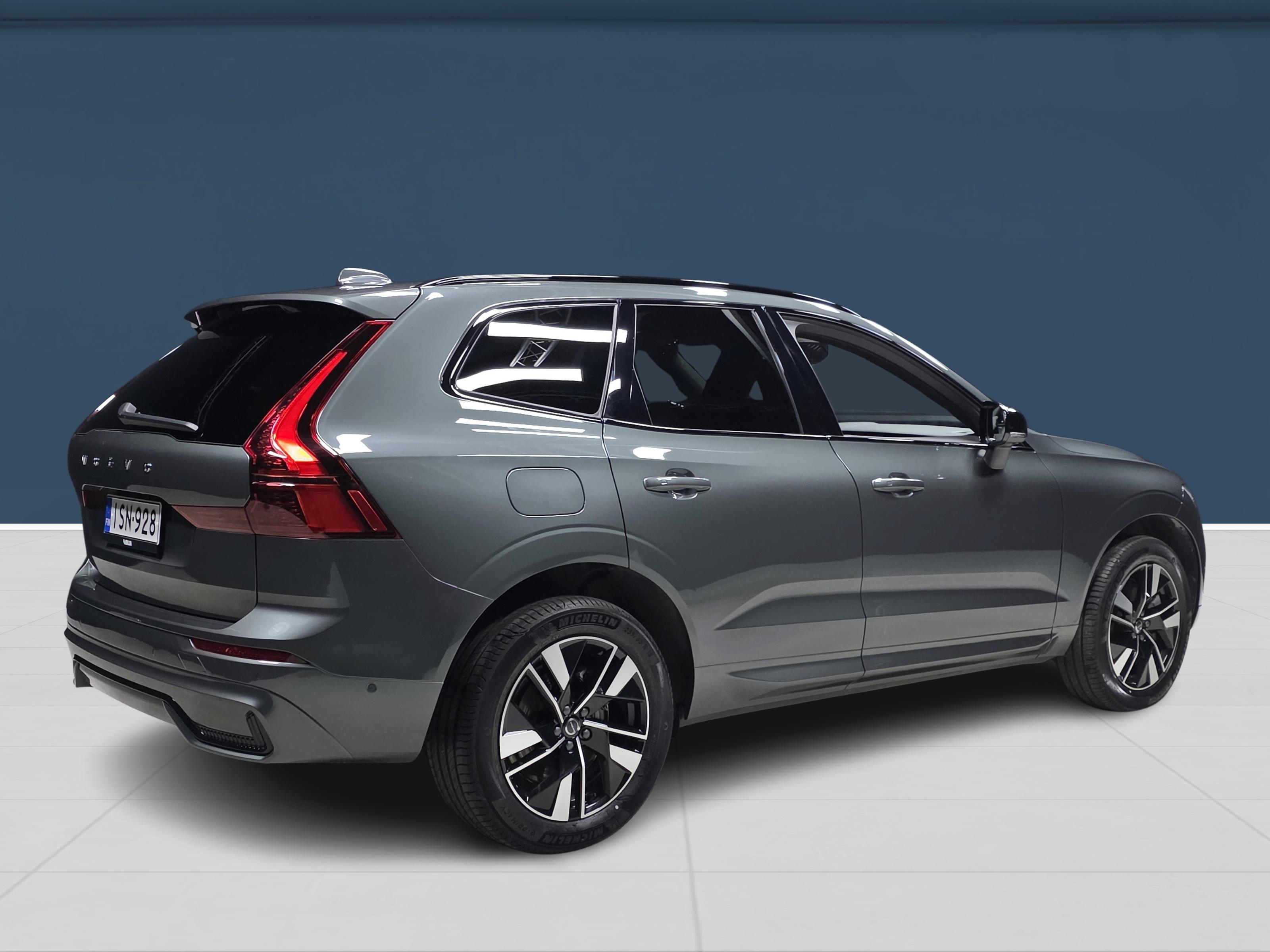 Volvo XC60 T6 AWD Long Range Plus Dark 2026, kuva 4/18