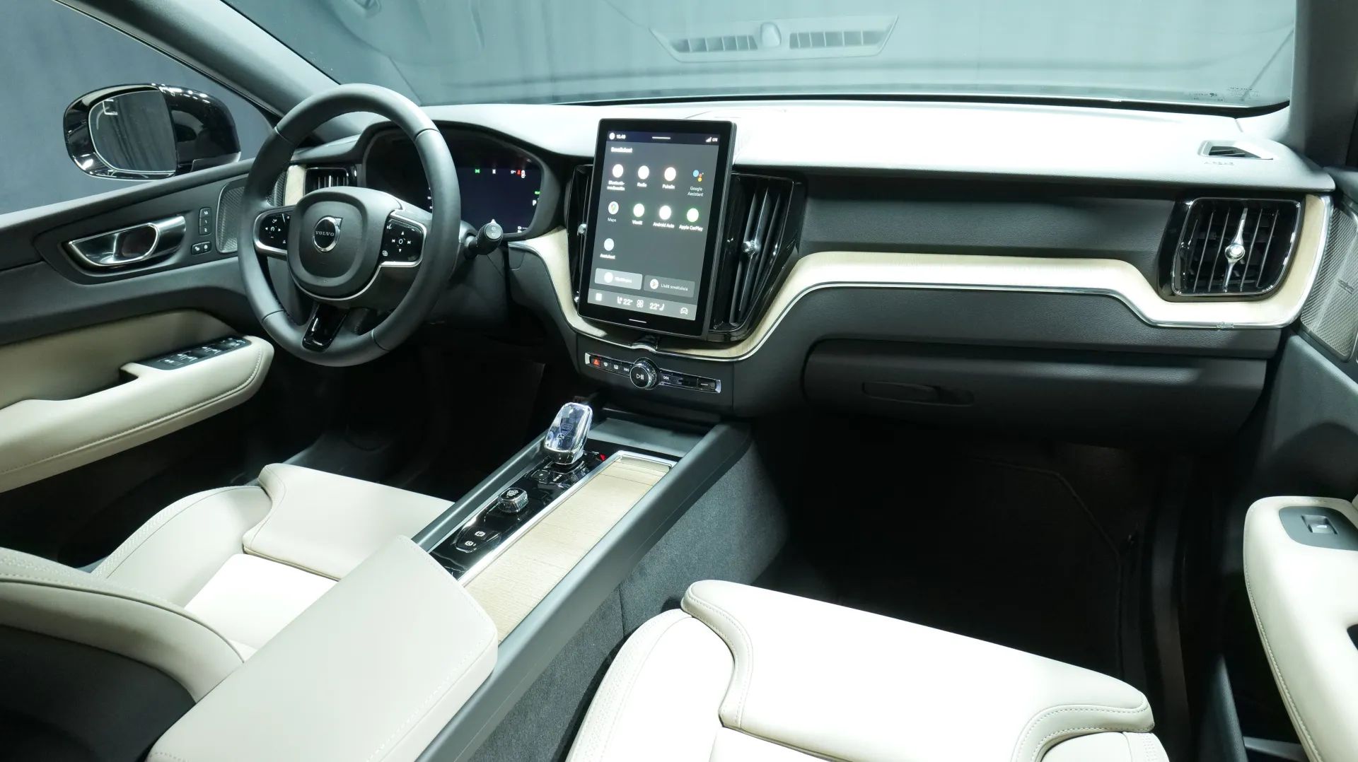 Autokuva 18 - ISN-928