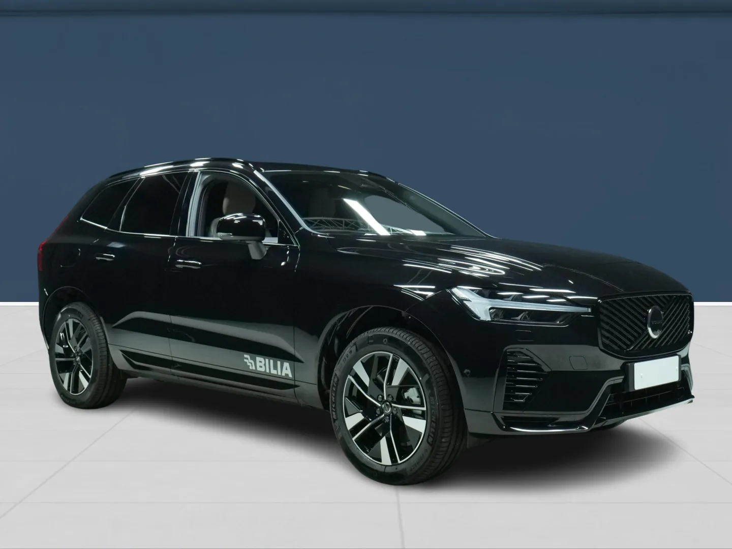 Autokuva 3 - ISN-935