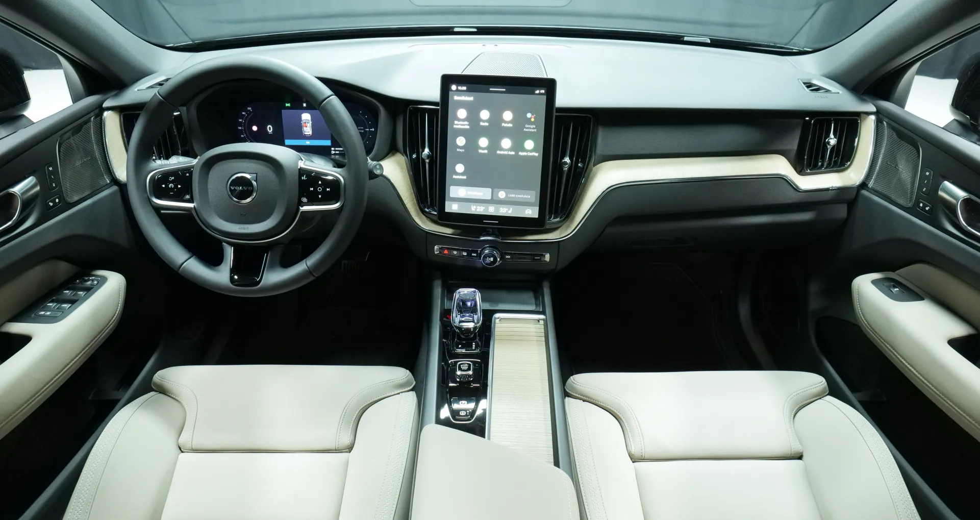 Autokuva 14 - ISN-935