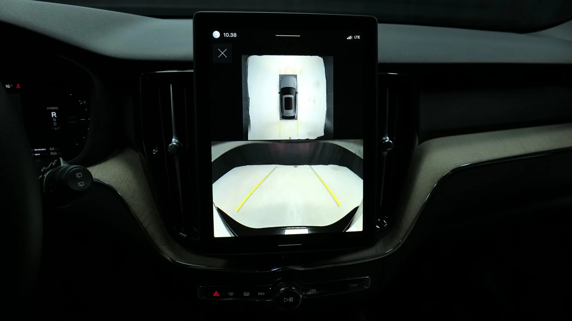 Autokuva 7 - ISN-935