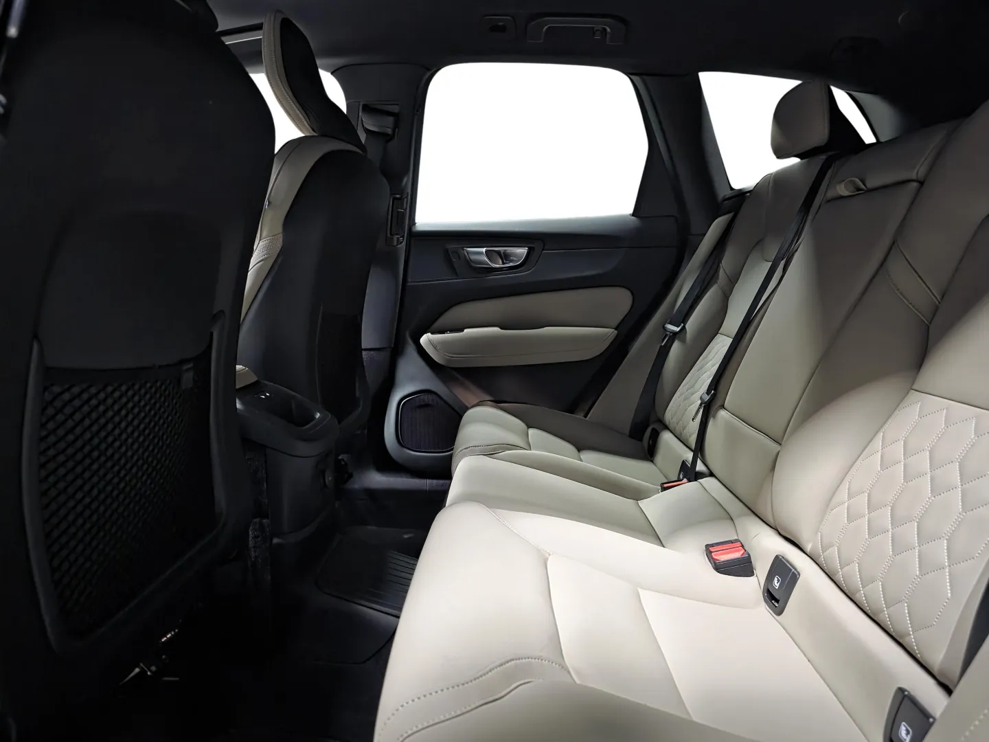 Autokuva 9 - ISP-925