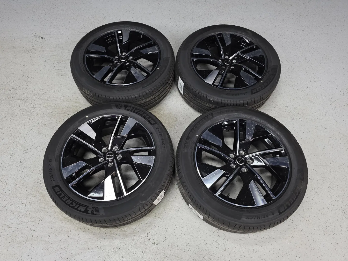 Autokuva 12 - ISP-925