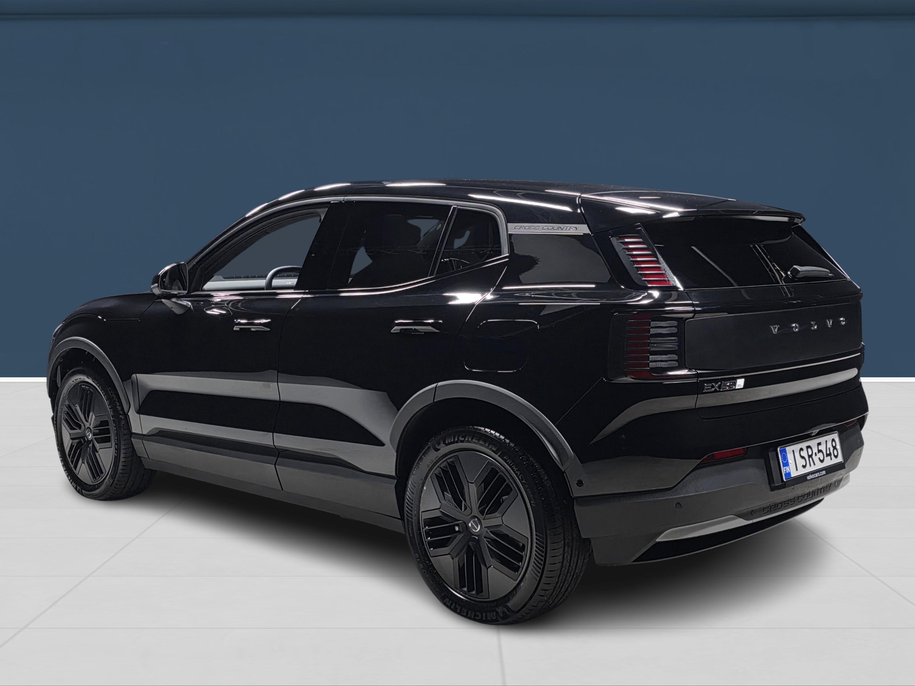 Volvo EX30 Cross Country 2026, kuva 6/16