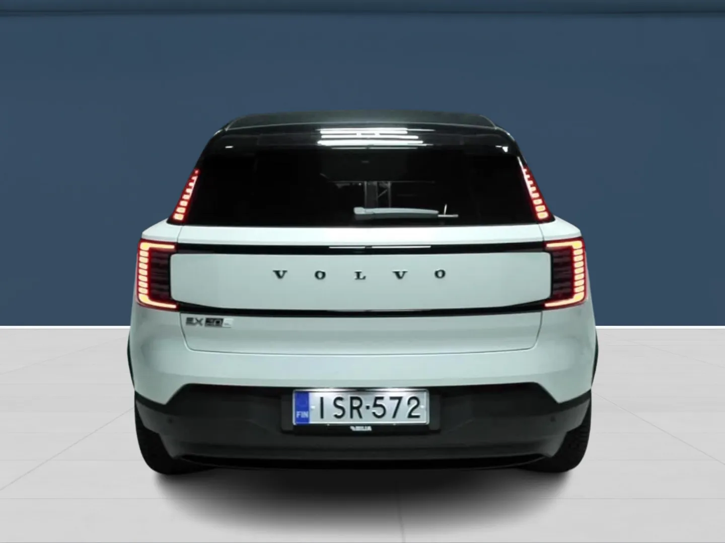 Autokuva 5 - ISR-572