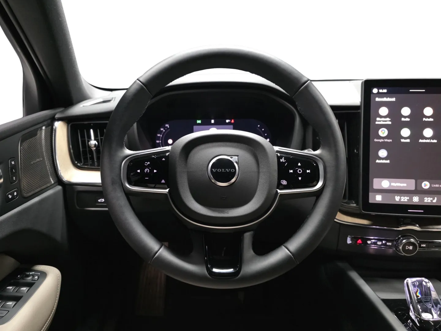 Autokuva 10 - ISR-585